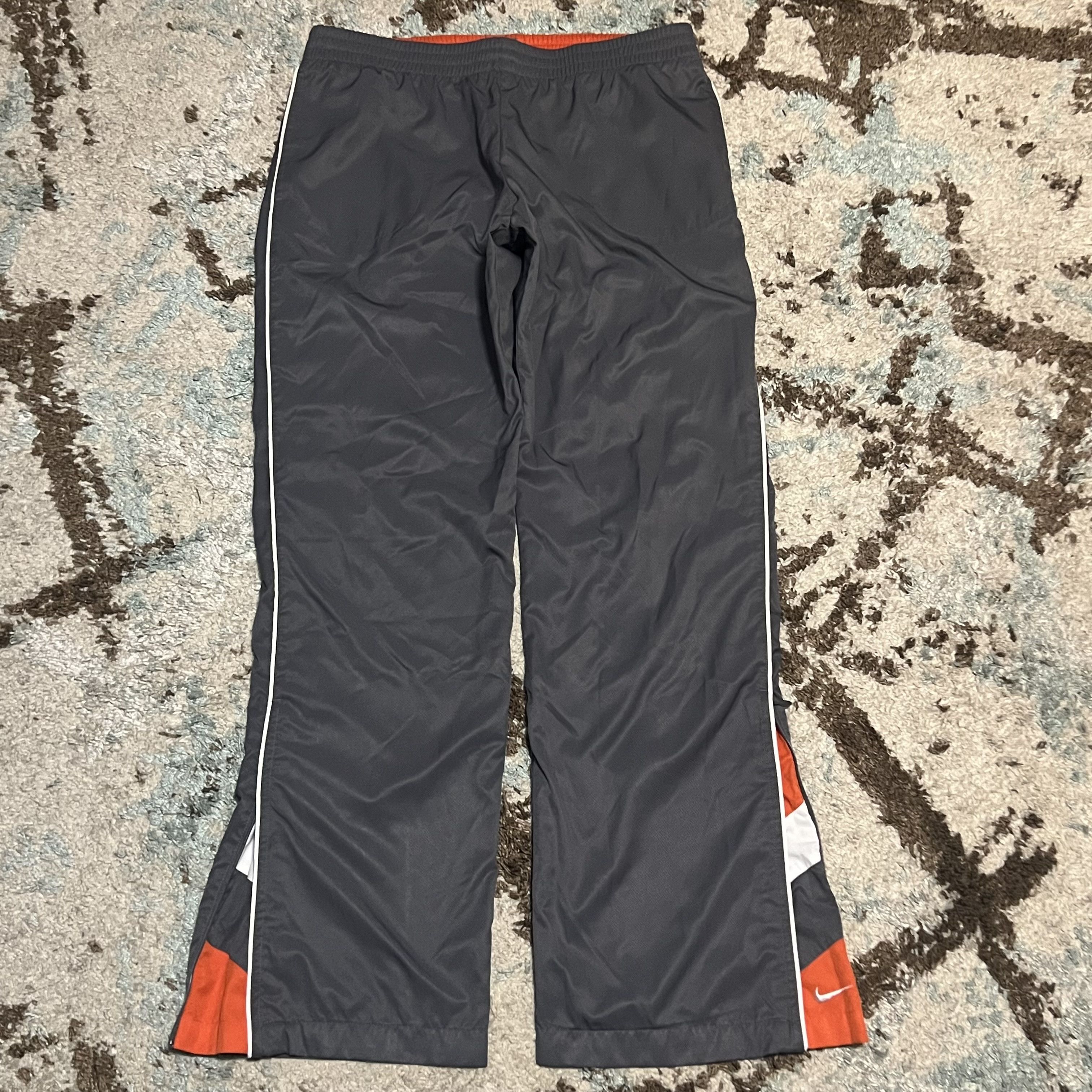Nike × Vintage Vintage Nike Fleece Lined Track Pants Size Medium Y2K Size US 34 / EU 50 - 1 Thumbnail