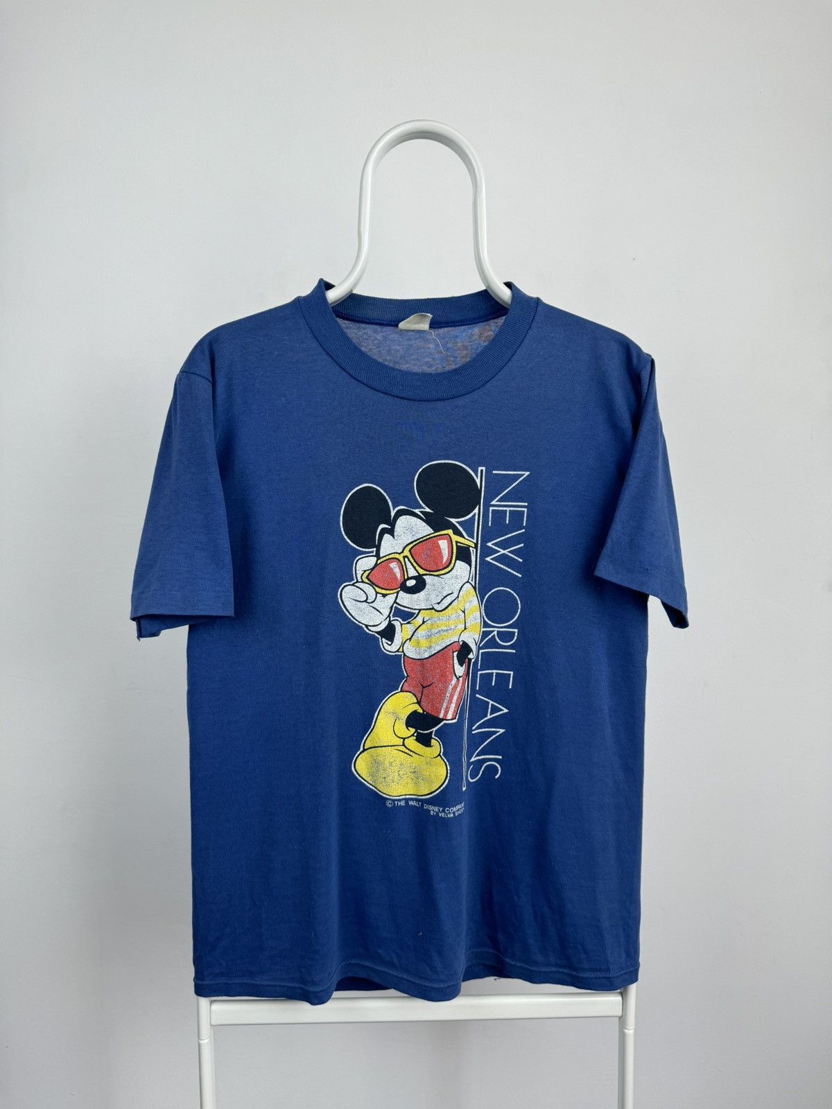 Vintage Vintage Velva Sheen Mickey Mouse The Walt Disney Company Tee Size US M / EU 48-50 / 2 - 1 Thumbnail