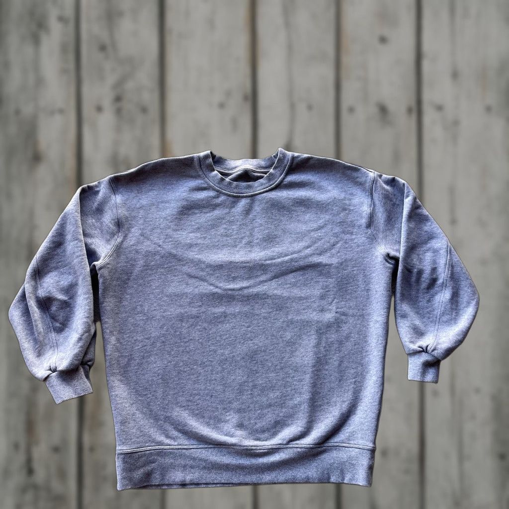 Lululemon Lululemon Sweatshirt Womens 8 Gray Oversized Crew Pullover Activewear Logo Size M / US 6-8 / IT 42-44 - 1 Thumbnail