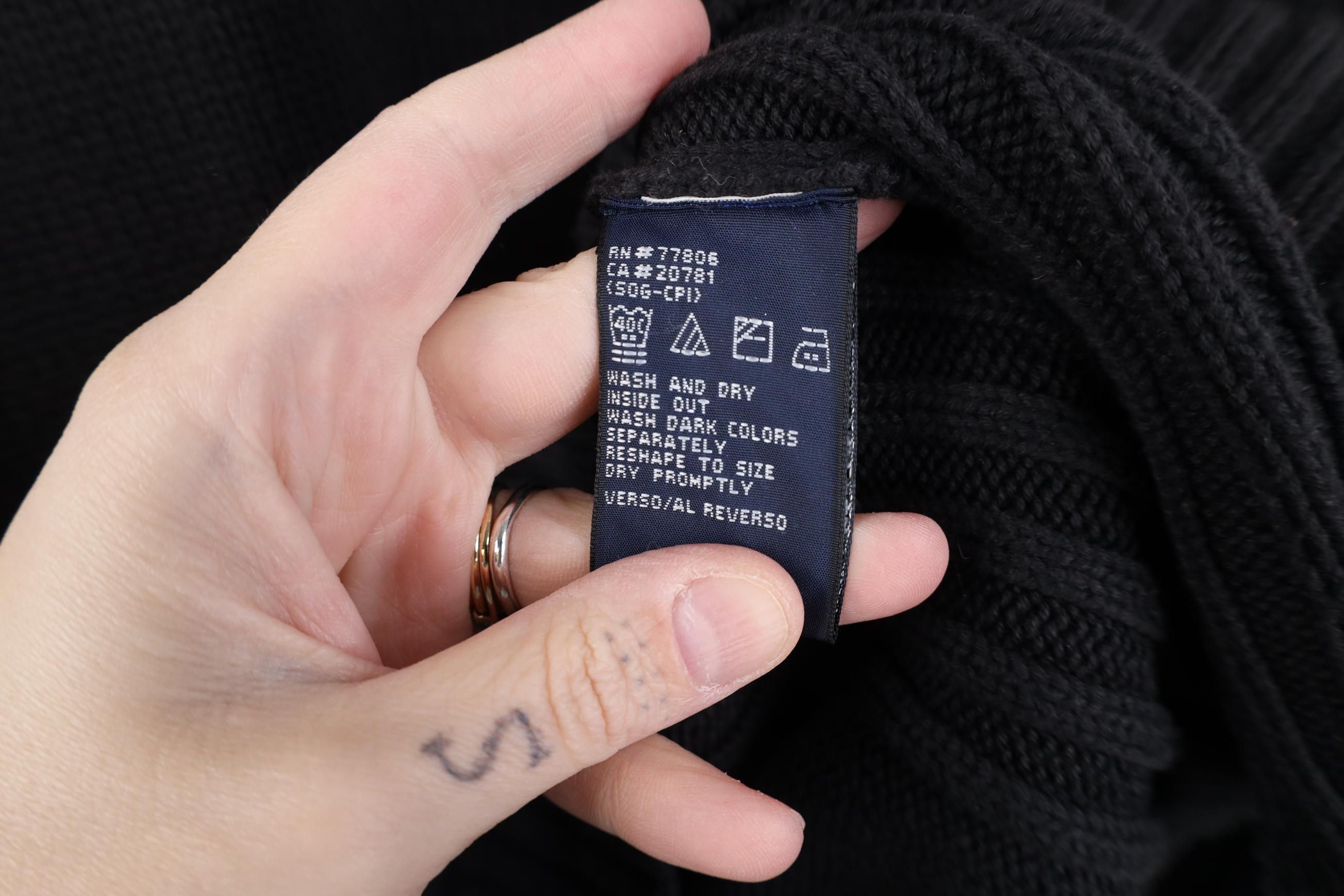 Tommy Hilfiger Vintage 90s Tommy Hilfiger Heavyweight Cotton Knit Sweater Size US XL / EU 56 / 4 - 11 Thumbnail