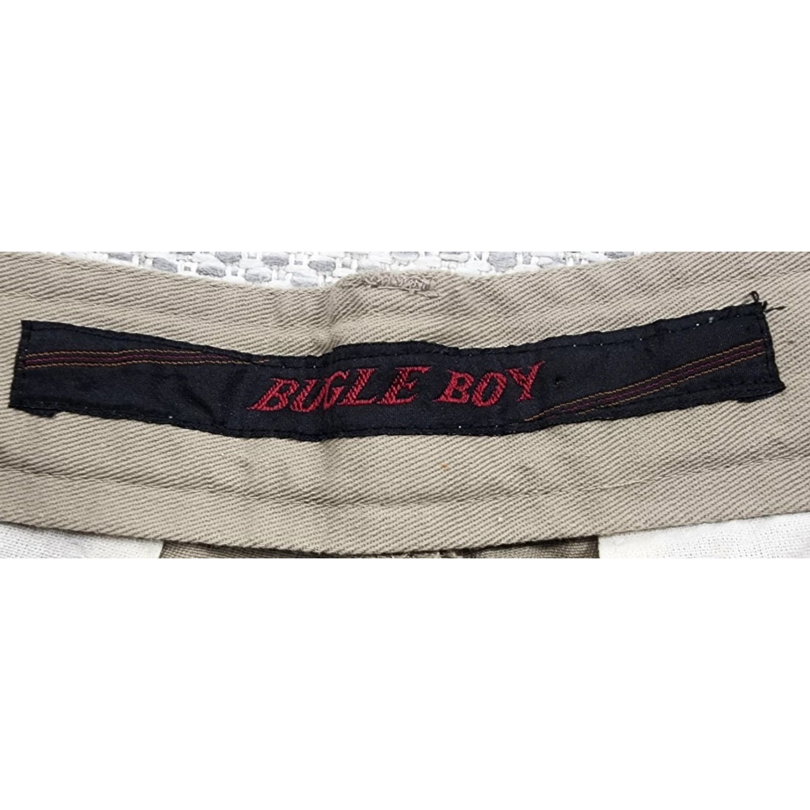 Bugle Boy VINTAGE Bugle Boy Pants Mens 36M Khaki Pleated Chino Slacks Cuffed Hem 65% Polyester 35% Cotton Beig e Size US 36 / EU 52 - 5 Thumbnail