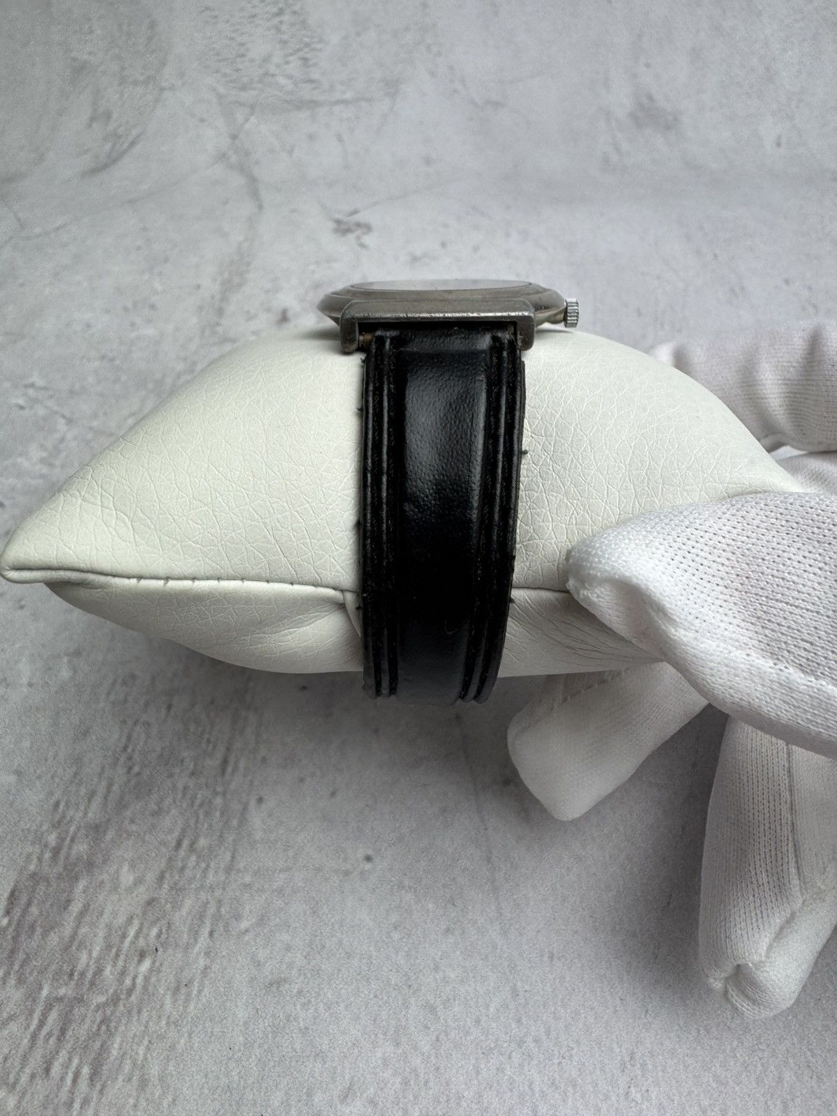 Japanese Brand × Vintage Vintage Japanese Style Futuristic Watch Size ONE SIZE - 2 Thumbnail