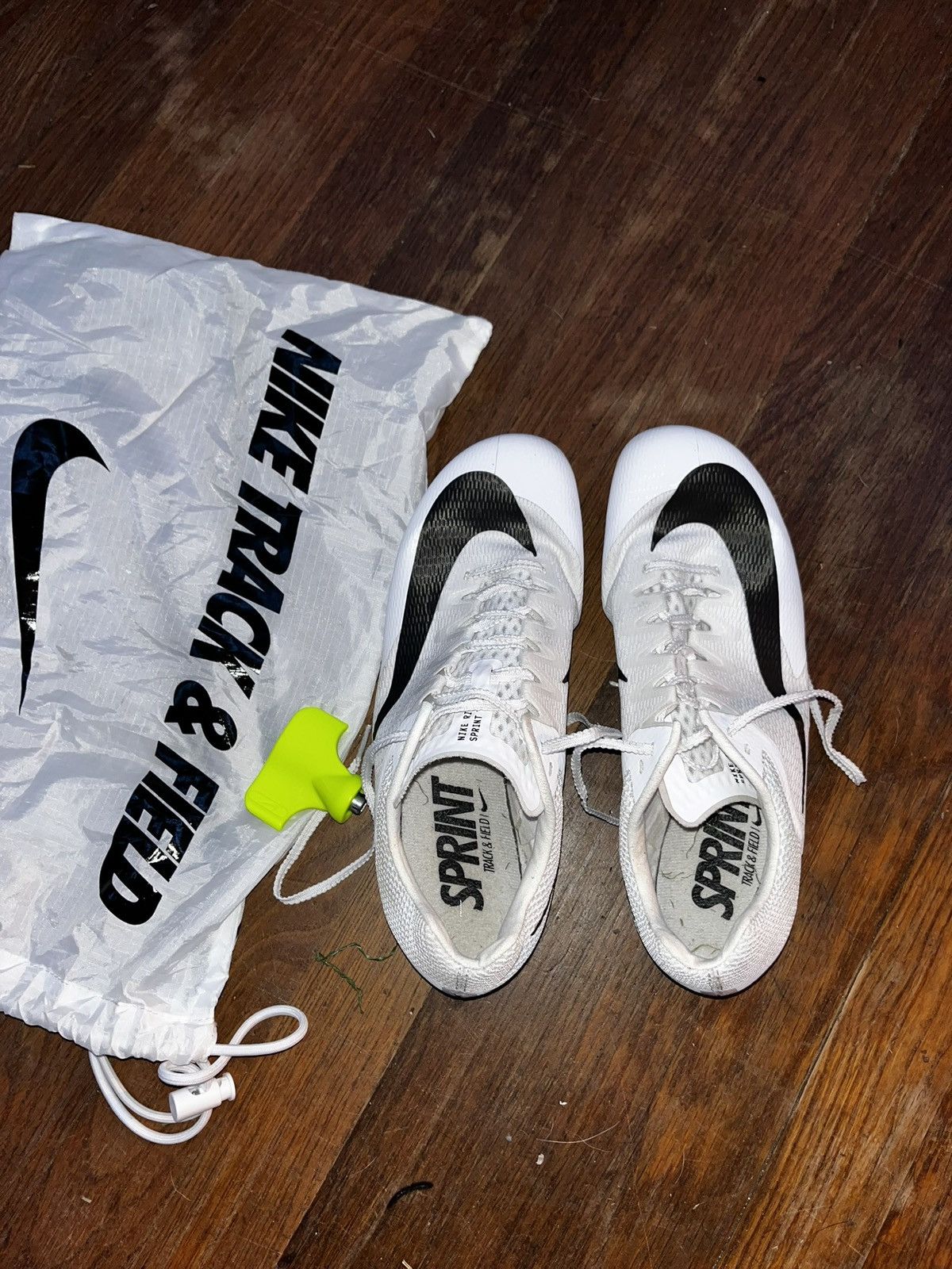 Nike White Nike track and field cleats Size US 9.5 / EU 42-43 - 1 Thumbnail