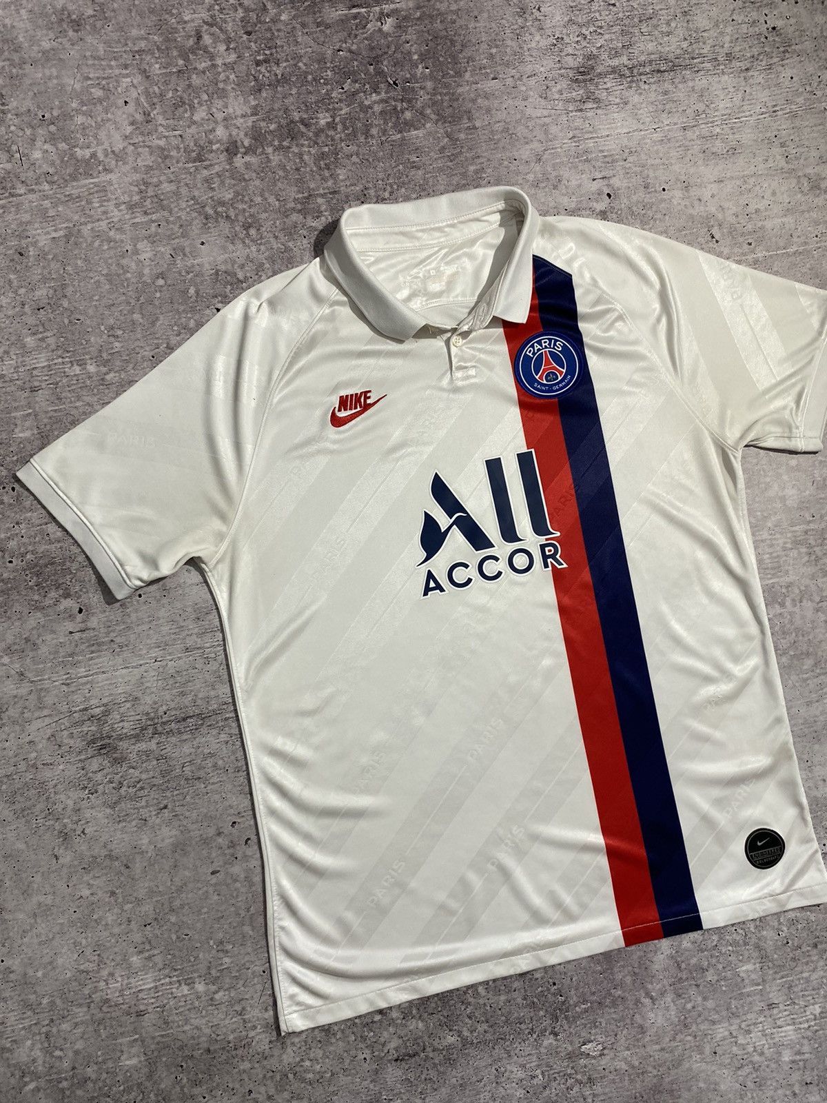 Nike × Vintage NIKE PSG JERSEY Size US L / EU 52-54 / 3 - 3 Thumbnail