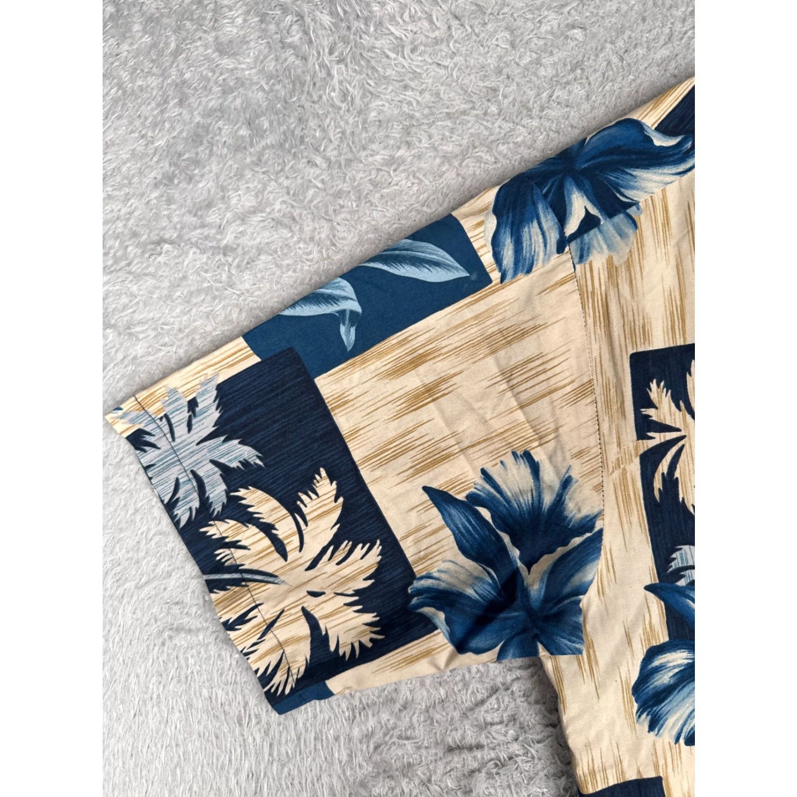 Tori Richard VINTAGE Tori Richard Shirt Men S Beige Blue Cotton Blend Floral Hawaiian Size US S / EU 44-46 / 1 - 3 Thumbnail