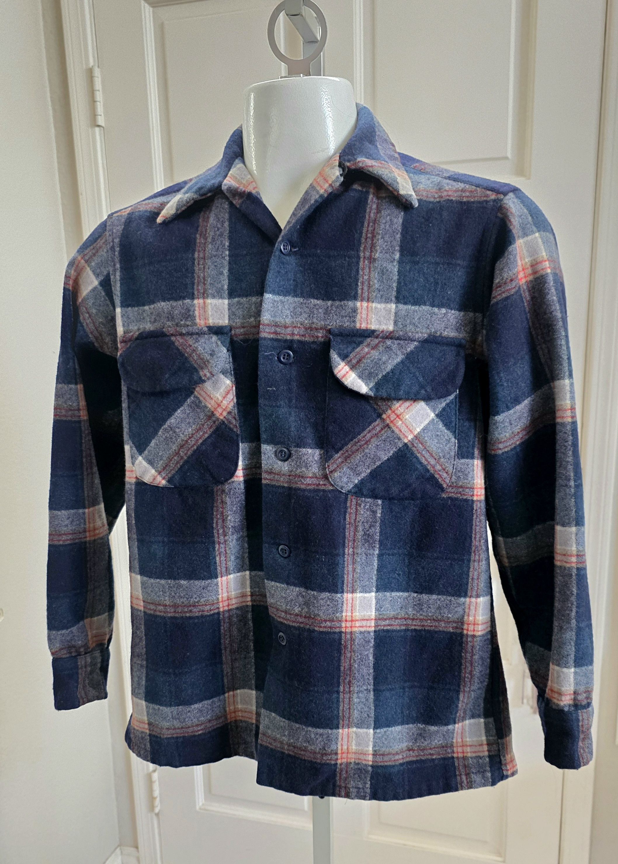 Pendleton Pendleton 1970s 80s Wool Board S Blue Plaid Loop Collar USA Size US S / EU 44-46 / 1 - 3 Thumbnail