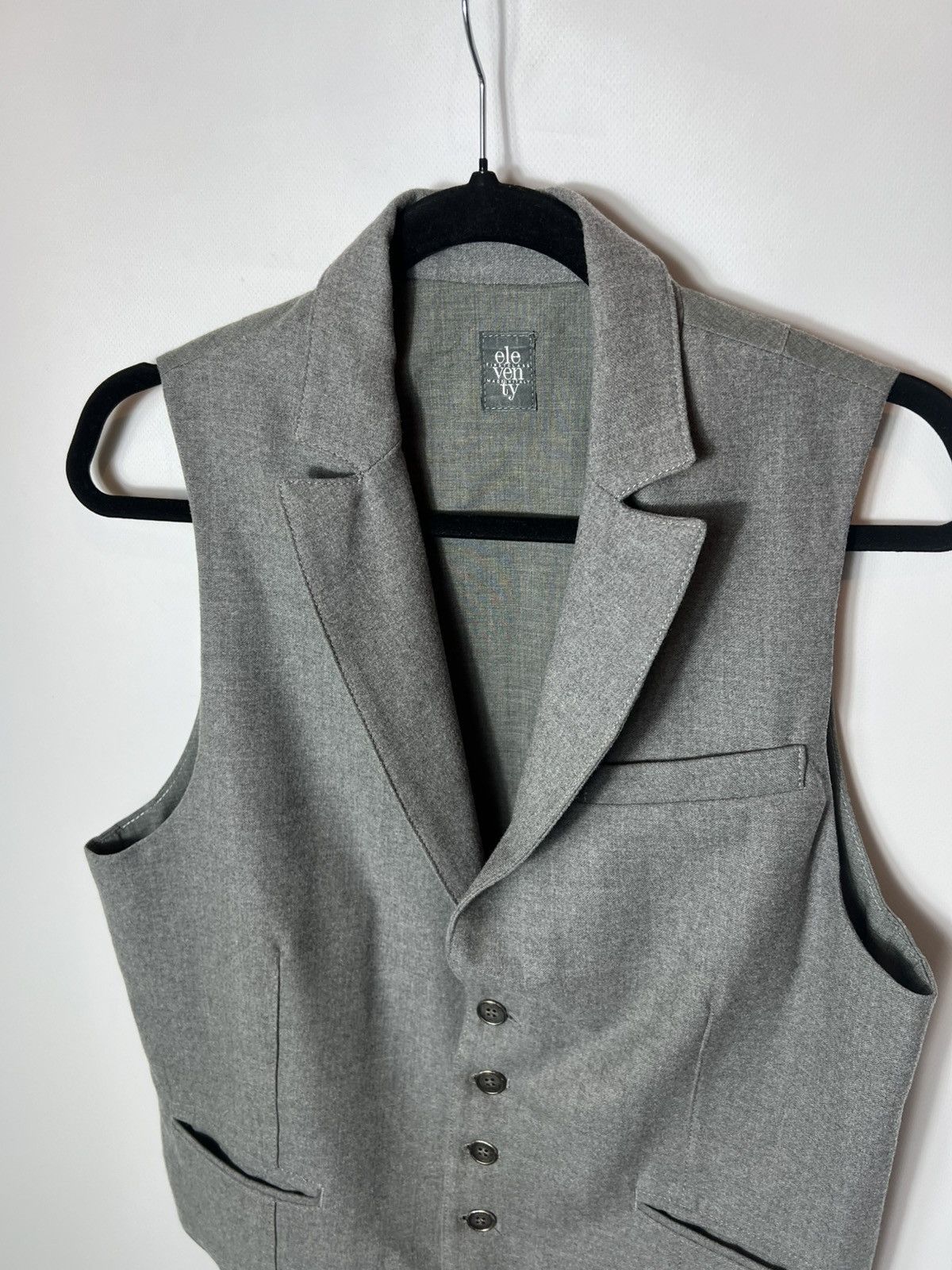 Eleventy Vintage luxury Eleventy Button up Sleeveless Gray Vest Size US M / EU 48-50 / 2 - 2 Thumbnail