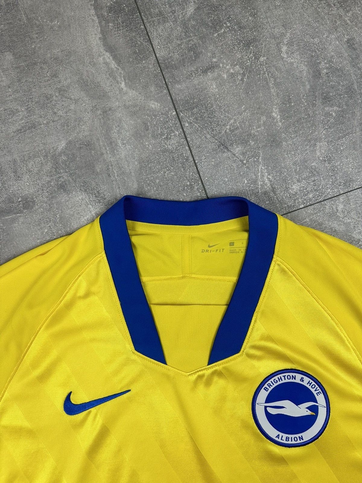 Nike Nike Brighton Hove Albion 2020/21 Away Jersey BV6703-719 Size US L / EU 52-54 / 3 - 8 Thumbnail