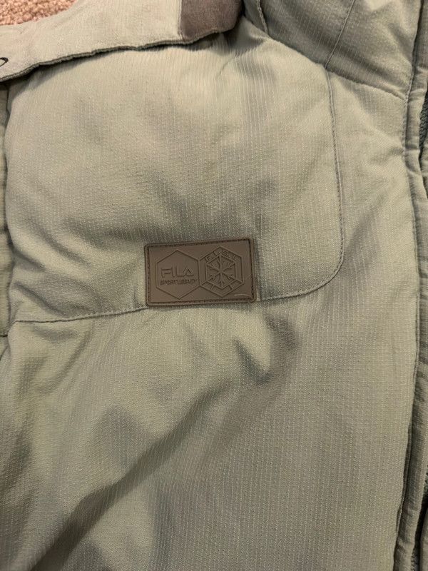 Fila Down Winter Jacket Coat Parka Detachable Sleeves and hood Size US M / EU 48-50 / 2 - 8 Thumbnail
