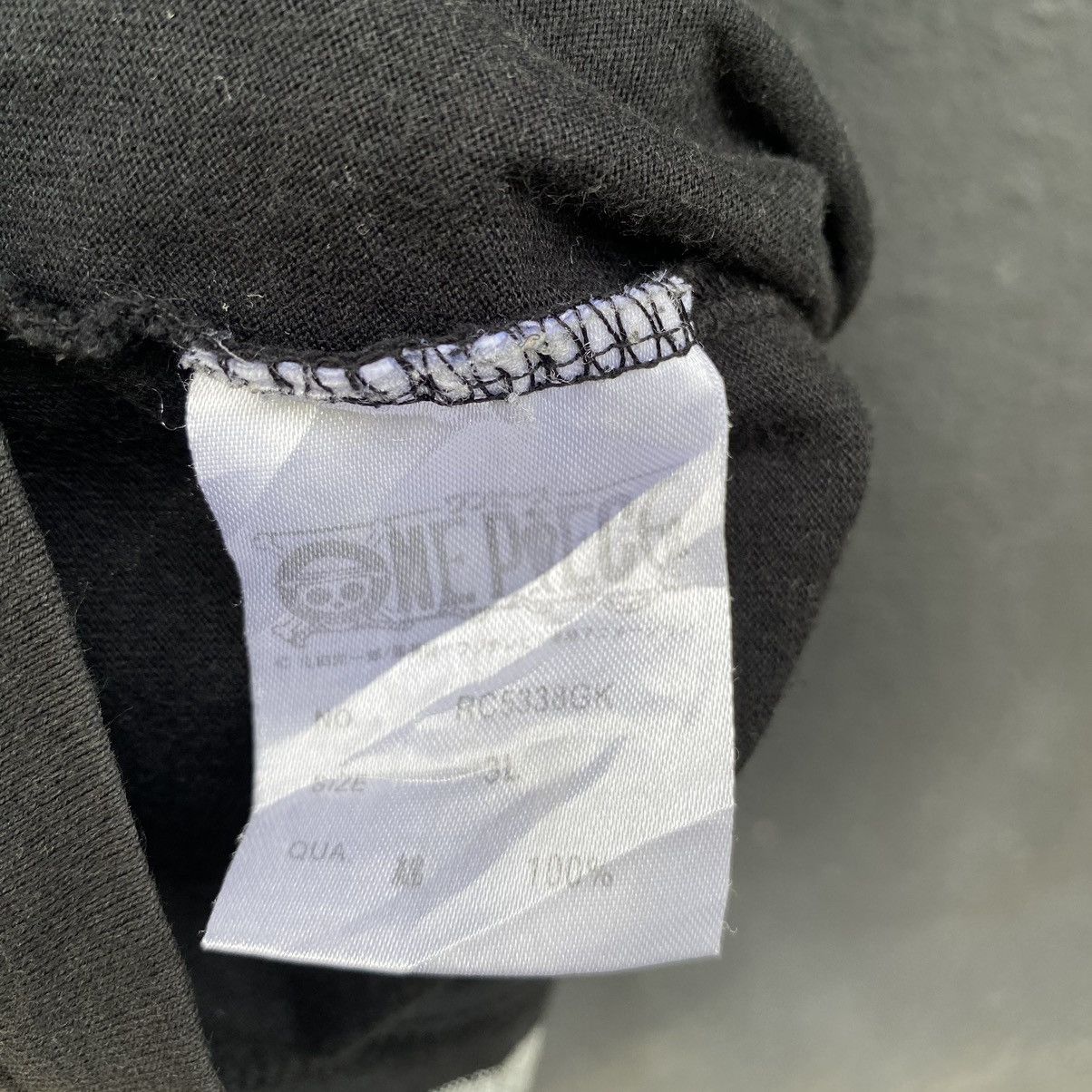 One Piece Thrashed Faded Vintage Y2K Ace One Piece ERD GRUNGE TEE Size US XL / EU 56 / 4 - 6 Thumbnail