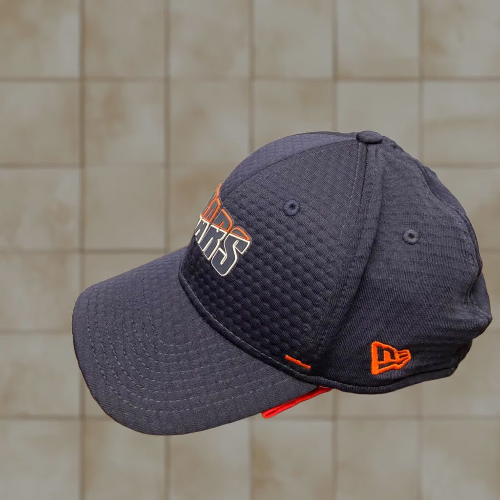 New Era New Era Chicago Bears GSH Gray Sideline Training Fitted Hat Men L/XL Blue Baseball Cap Size ONE SIZE - 1 Thumbnail