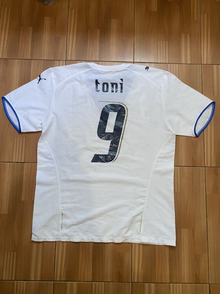 Puma Puma 2006 World Cup #9 Luca Toni Soccer Jersey Size US L / EU 52-54 / 3 - 9 Thumbnail