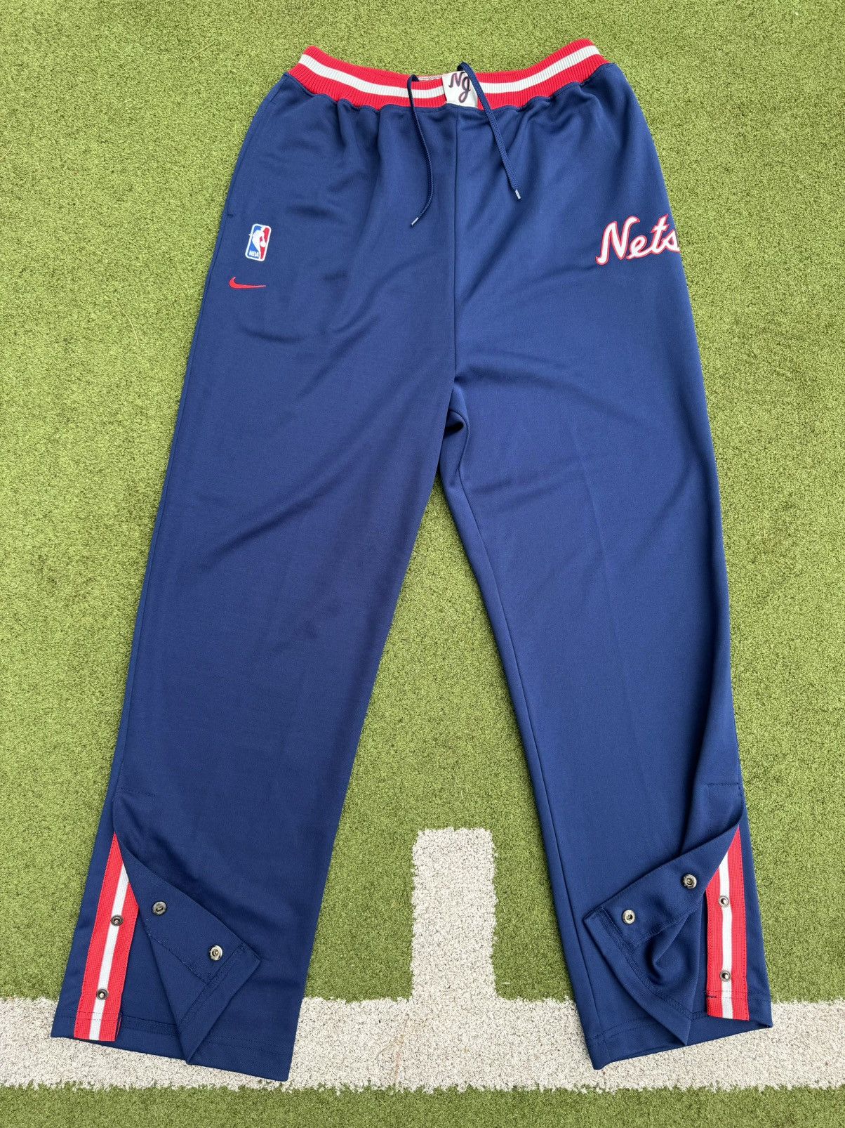NBA × Nike × Vintage New Jersey Nets Y2K Vintage Nike NBA Warm-Up Pants Size US 32 / EU 48 - 1 Thumbnail