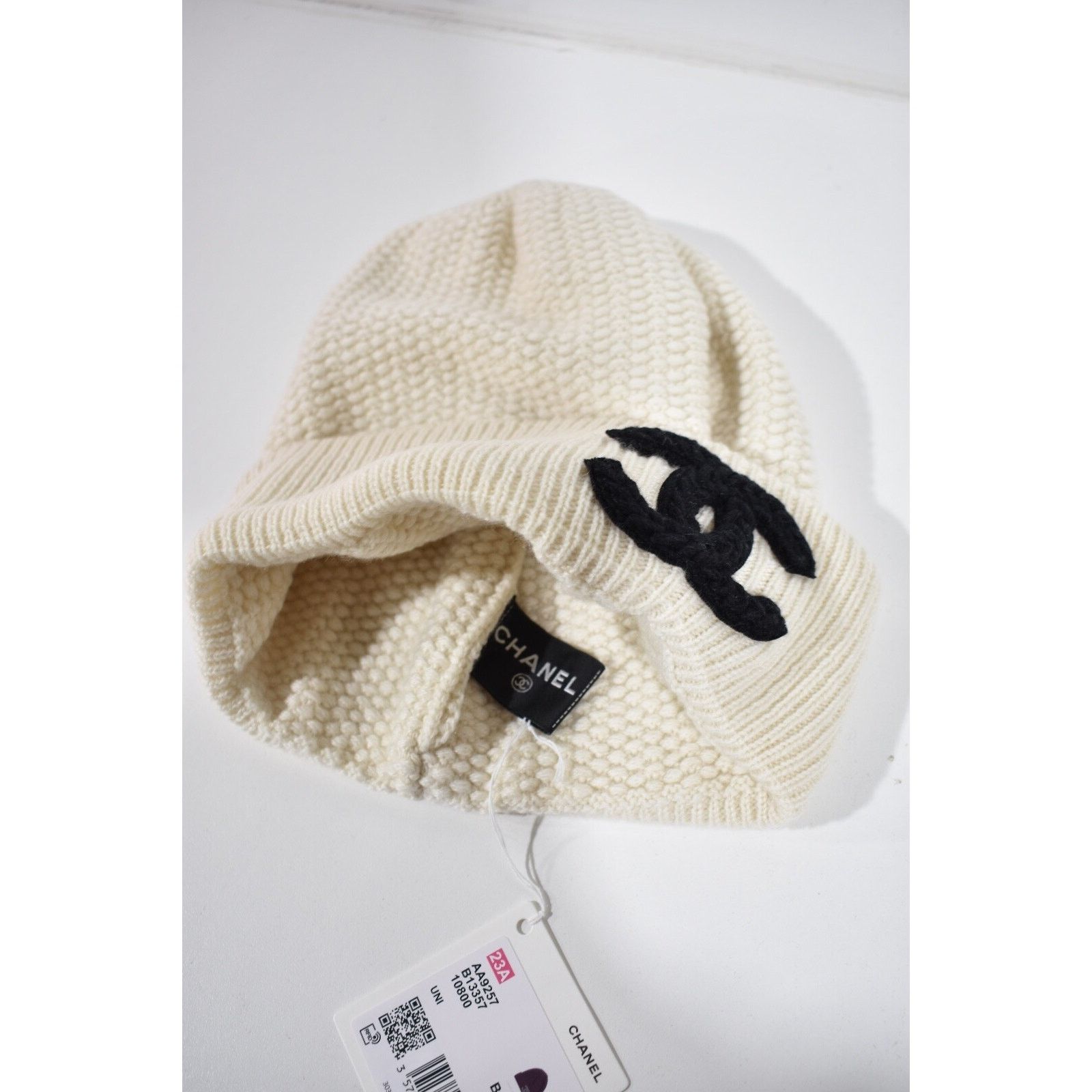 Chanel Chanel Cashmere Black Fold Over Beanie Winter Hat Cloche Size ONE SIZE - 10 Thumbnail
