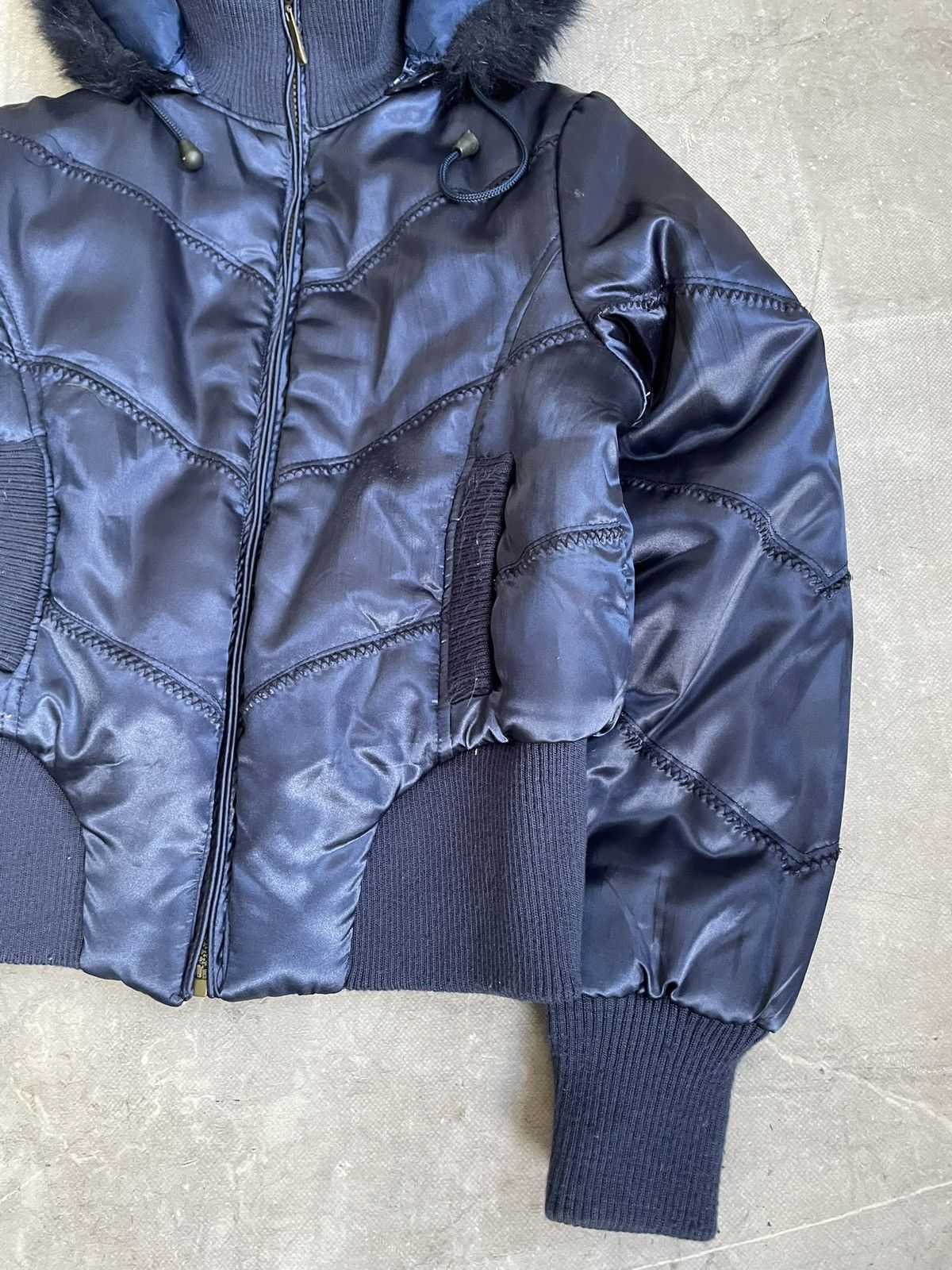 Le Grande Bleu (L.G.B.) Hype rick owens style fur hood bomber jacket archive 2000s Size US S / EU 44-46 / 1 - 4 Thumbnail
