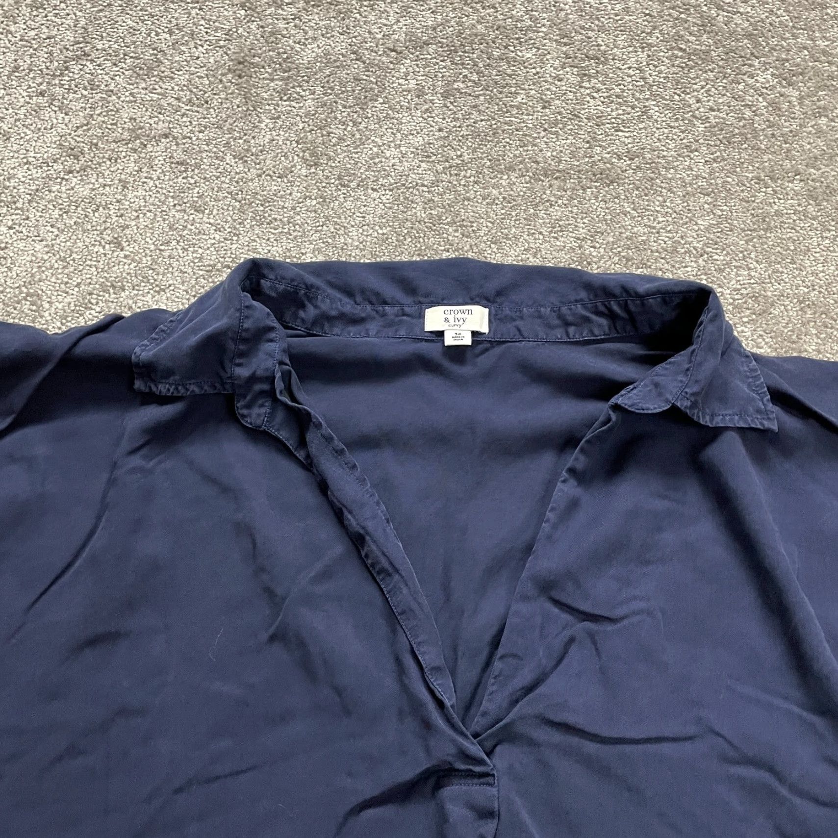 Vintage Crown & Ivy Blouse Womens 3XL Navy Blue Short Sleeve V-Neck Shirt Curvy Plus Size Casual Shirt Women's Blouse Size XXL / US 16-18 / IT 52-54 - 3 Thumbnail