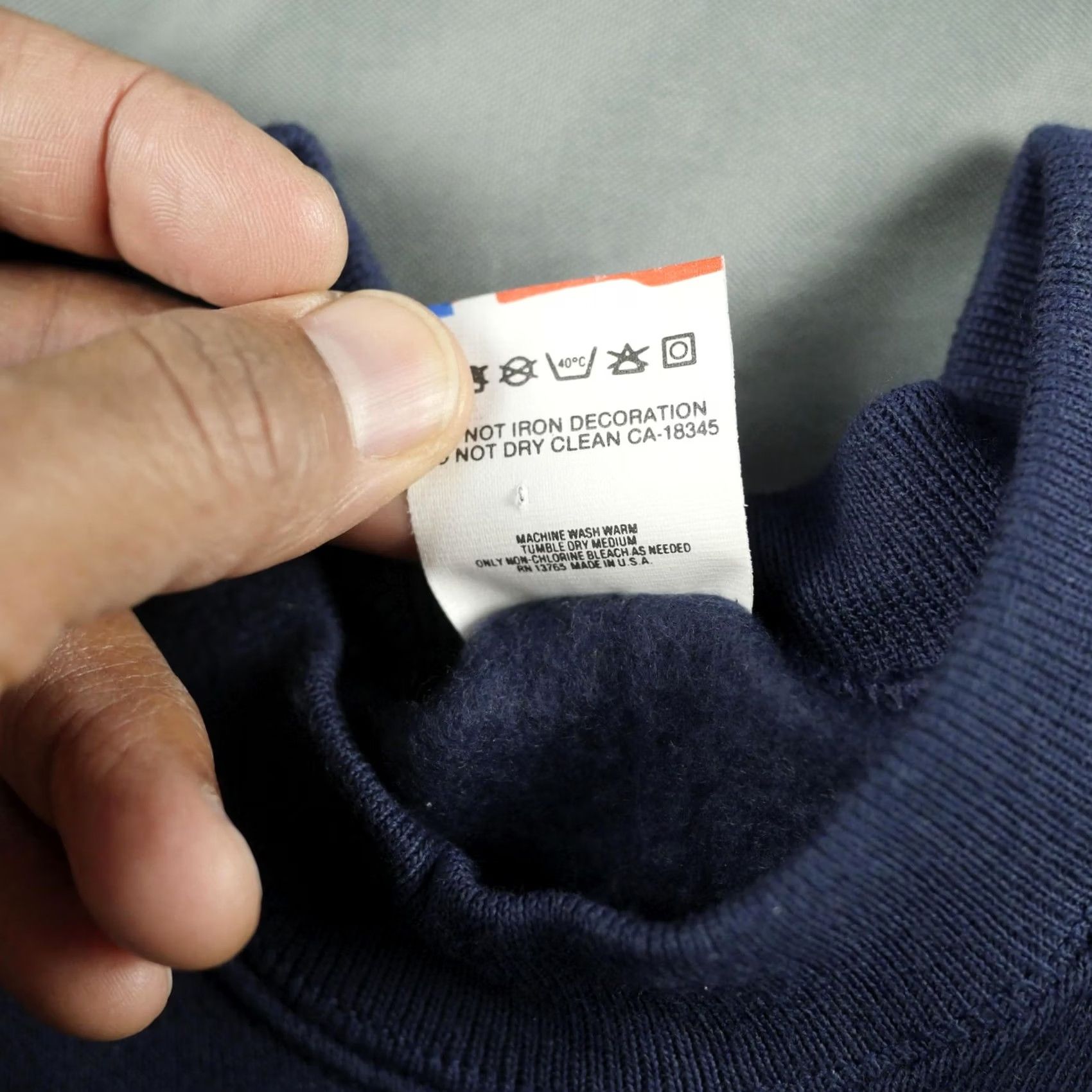 Fruit Of The Loom VINTAGE Syracuse University Sweatshirt Mens Large Blue Fruit of the Loom USA 90s Crewneck Size US L / EU 52-54 / 3 - 6 Thumbnail