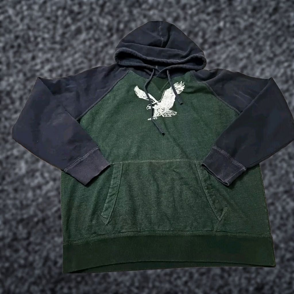 American Eagle Outfitters VINTAGE American Eagle Sweatshirt Mens Large Green Hoodie Eagle Graphic Print Shirt Top Size US L / EU 52-54 / 3 - 1 Thumbnail