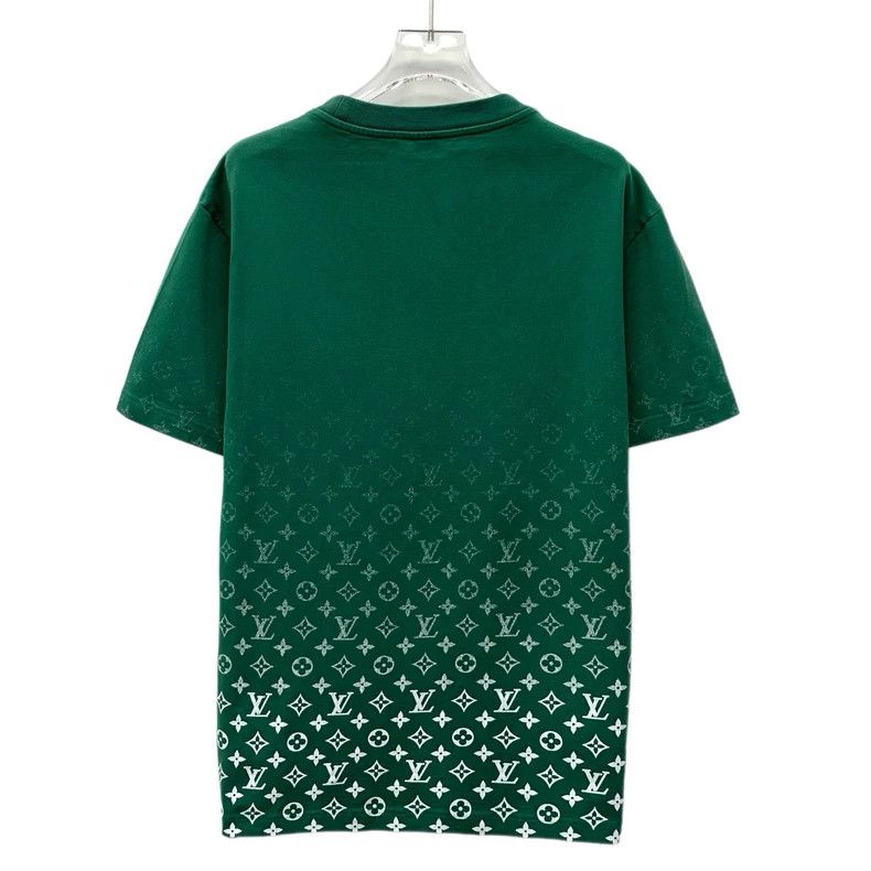 Louis Vuitton Louis Vuitton 23 green logo cotton crewneck short sleeve T Size US L / EU 52-54 / 3 - 2 Thumbnail