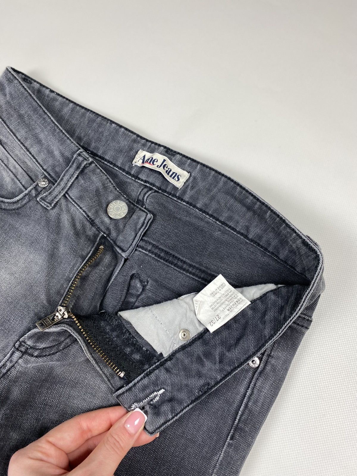 Acne Studios Acne Jeans Hex Filter ladies jeans size 27 / 32 Size 27" / US 4 / IT 40 - 13 Thumbnail