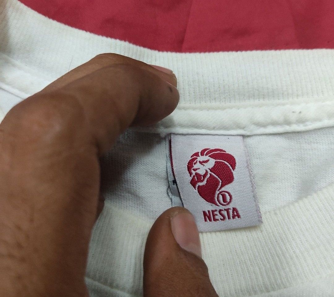 Vintage Vintage Nesta tshirt Size US M / EU 48-50 / 2 - 6 Thumbnail