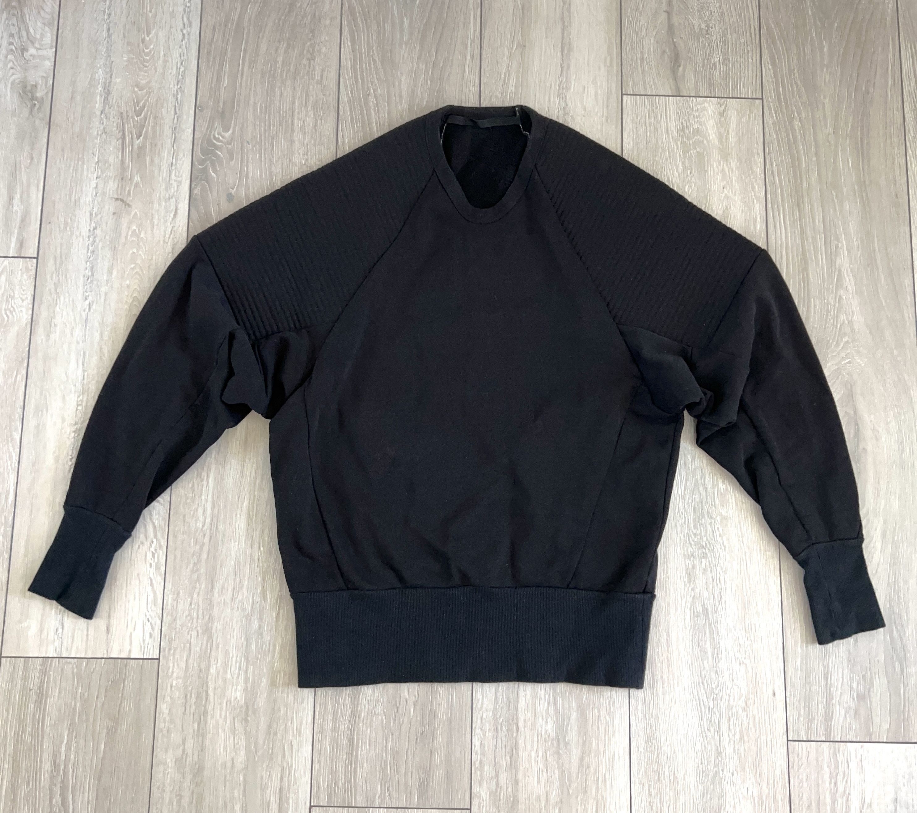 image of Julius Fw17 Power Shoulder Sweatshirt in Black, Men's (Size Small)