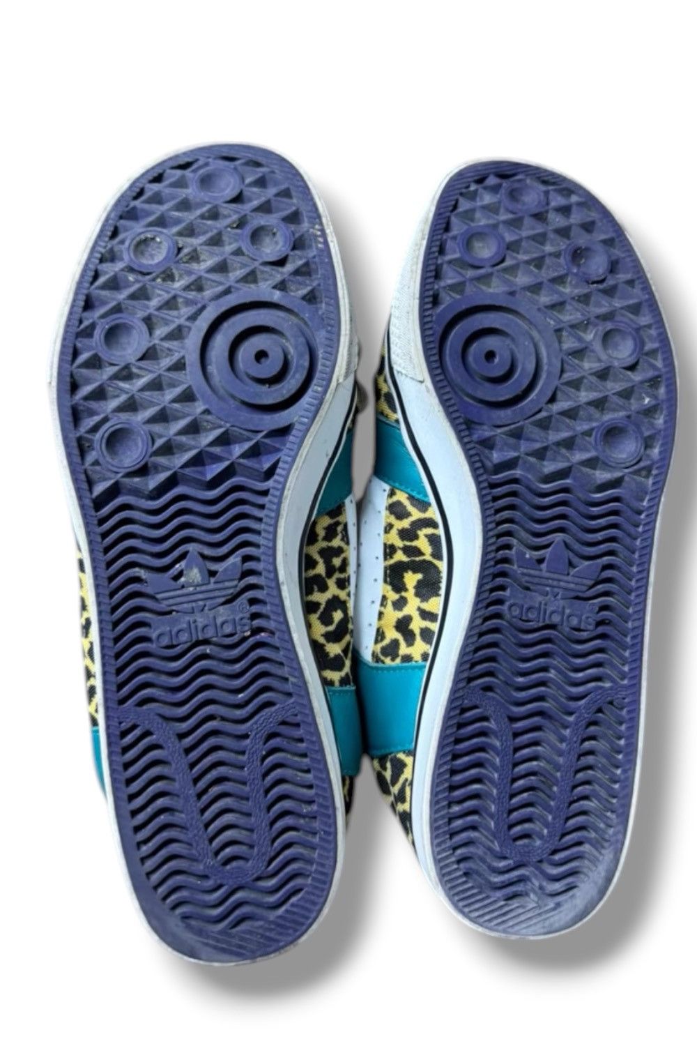 Adidas × Jeremy Scott Jeremy Scott x Addidas Size US 10 / EU 43 - 6 Thumbnail
