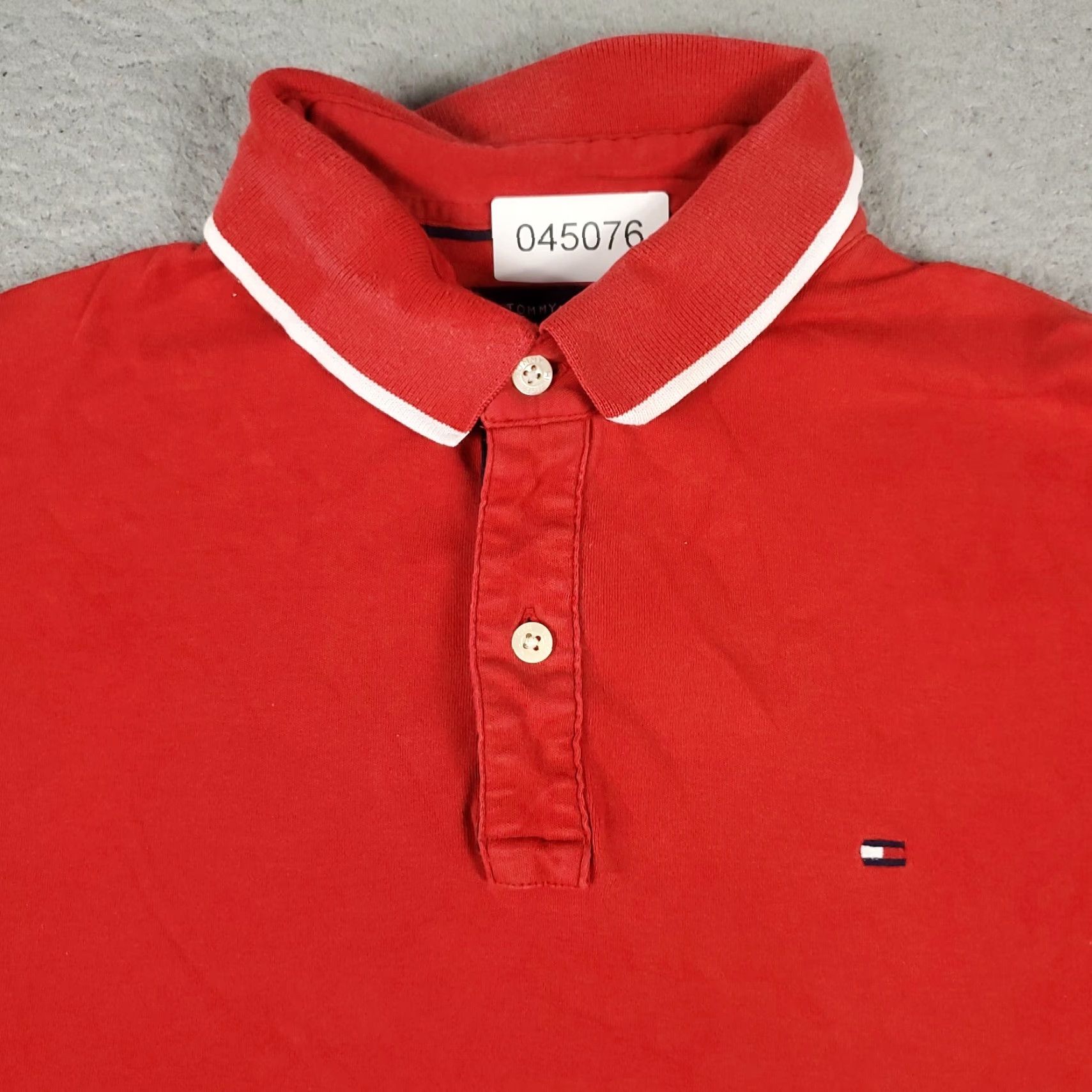 Tommy Hilfiger Tommy Hilfiger Polo Shirt Mens Medium Red Casual Short Sleeve Activewear Size US M / EU 48-50 / 2 - 2 Thumbnail