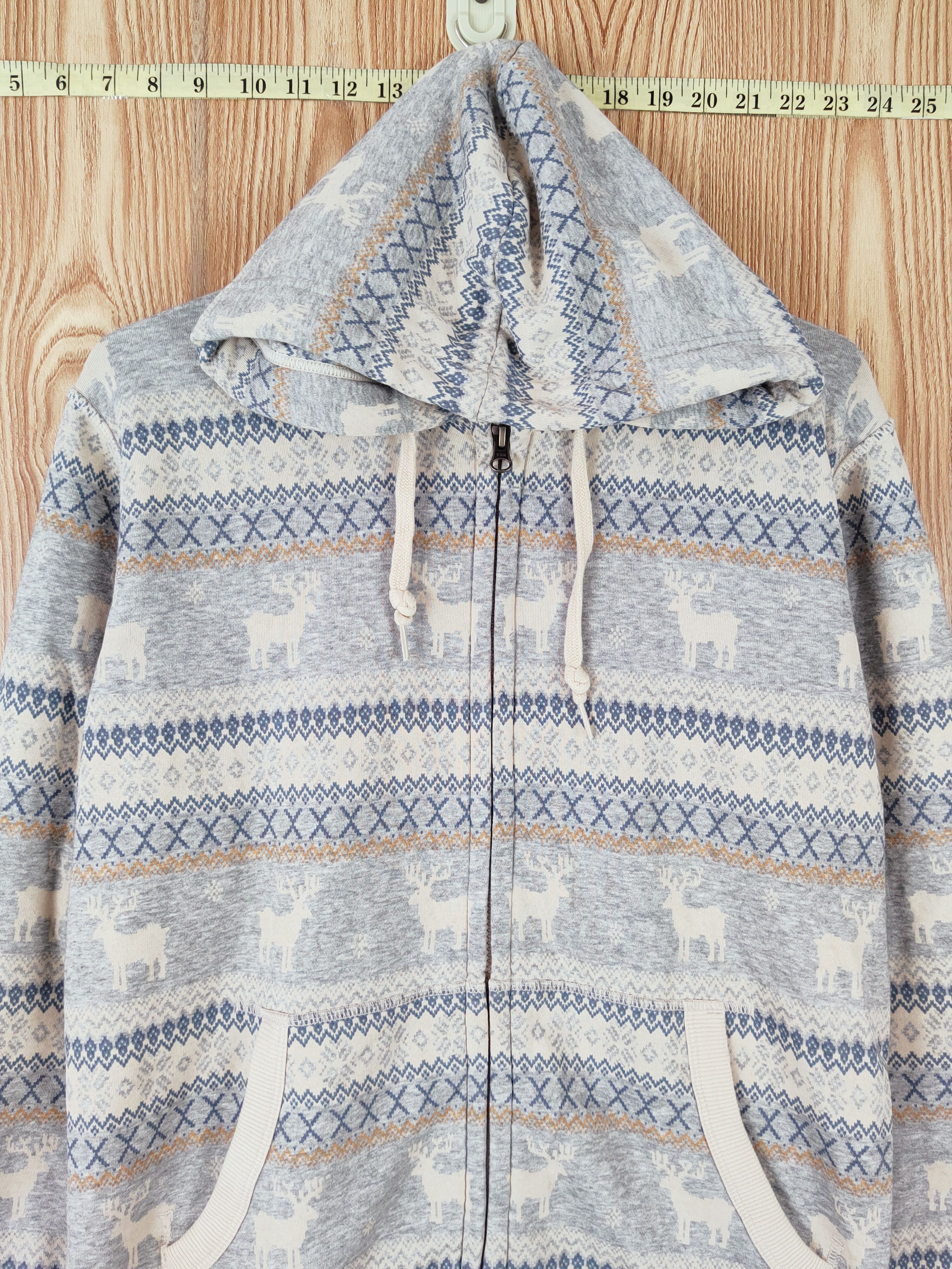 Uniqlo × Vintage Vintage Art Design 💥 Uniqlo Gray Hoodie Sweaters Size US L / EU 52-54 / 3 - 2 Thumbnail