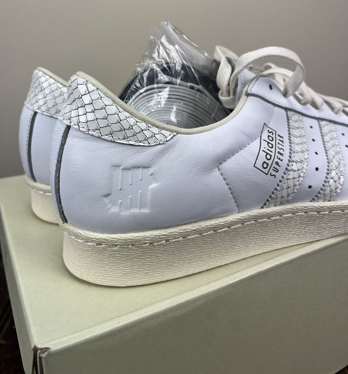 Adidas × Undefeated Undefeated x Adidas Superstar 80v Snakeskin Size US 11 / EU 44 - 3 Thumbnail