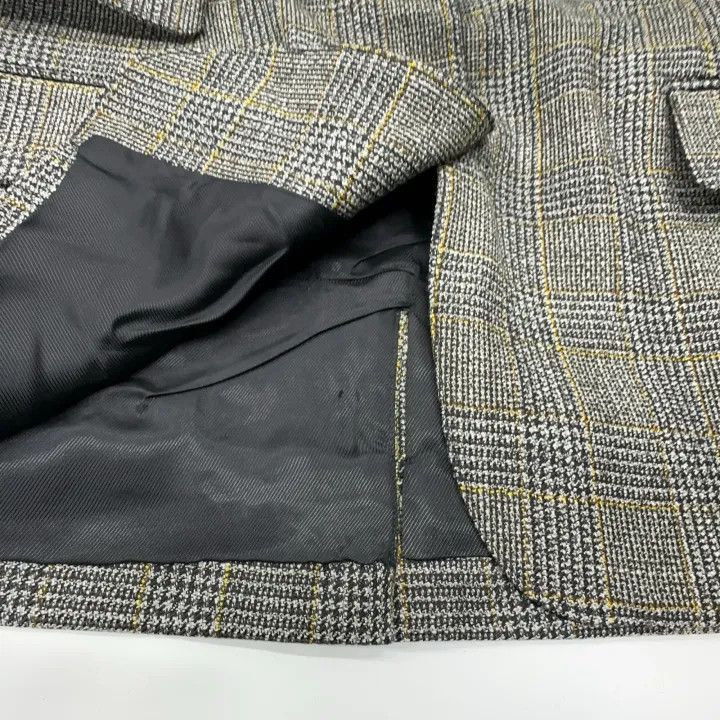 Gucci Gucci FW23 Checked Strapless Top-2507 Size M / US 6-8 / IT 42-44 - 5 Thumbnail