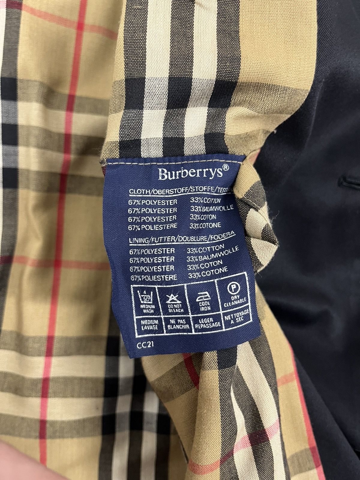 Burberry Classic Burberrys Coat with Nova Check Size US L / EU 52-54 / 3 - 8 Thumbnail