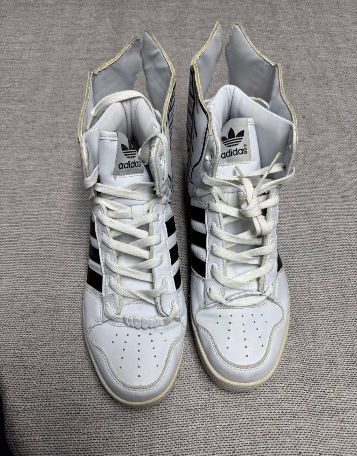 Adidas Adidas Jeremy Scott Wings 2.0 Pure White K37 Size US 9.5 / EU 42-43 - 3 Thumbnail