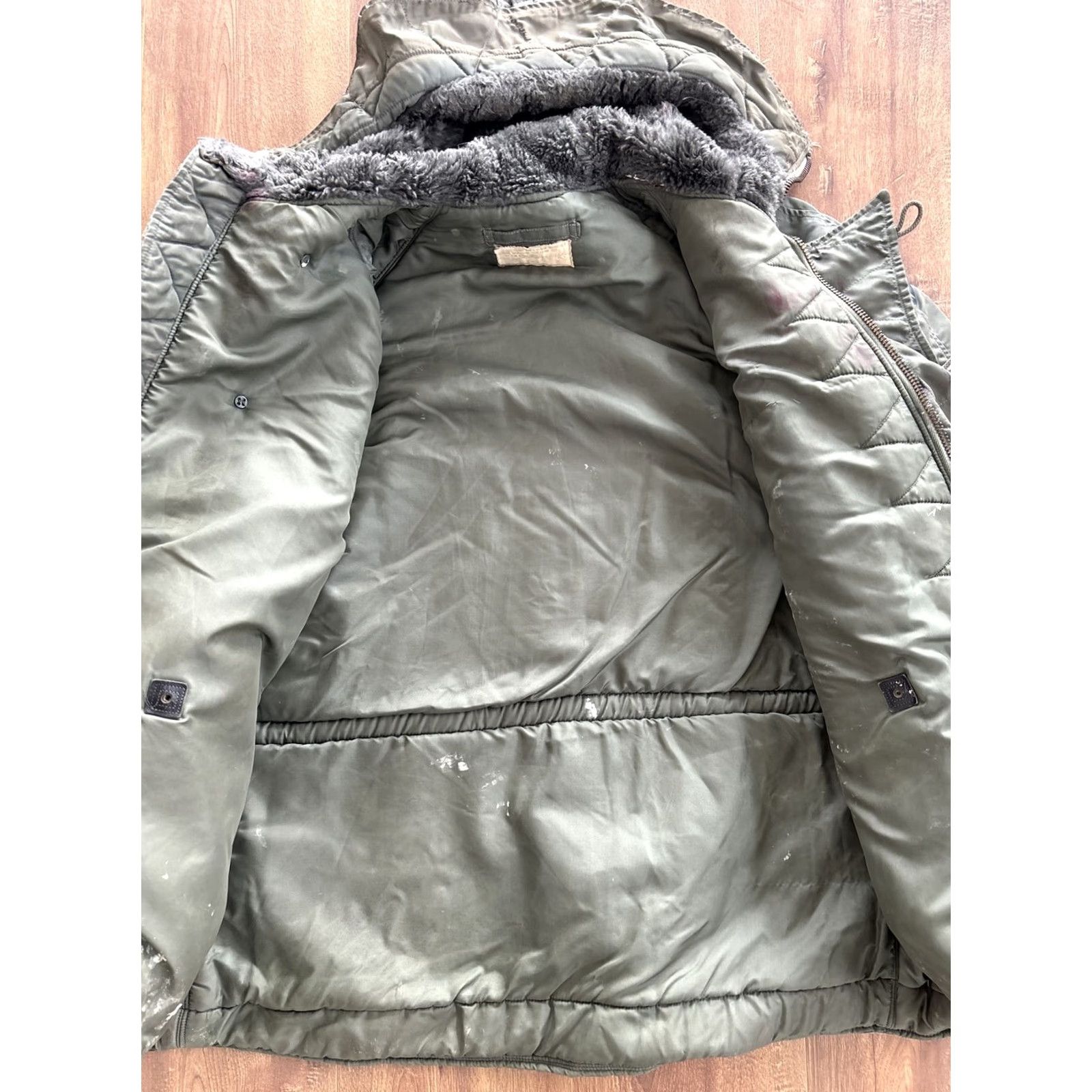 Vintage Vtg N3B Jacket Nylon Flying Parka USAF Mens Large Military Jacket Winter Cold Weather Green, 50s, Alpha, Navy? Size US L / EU 52-54 / 3 - 7 Thumbnail