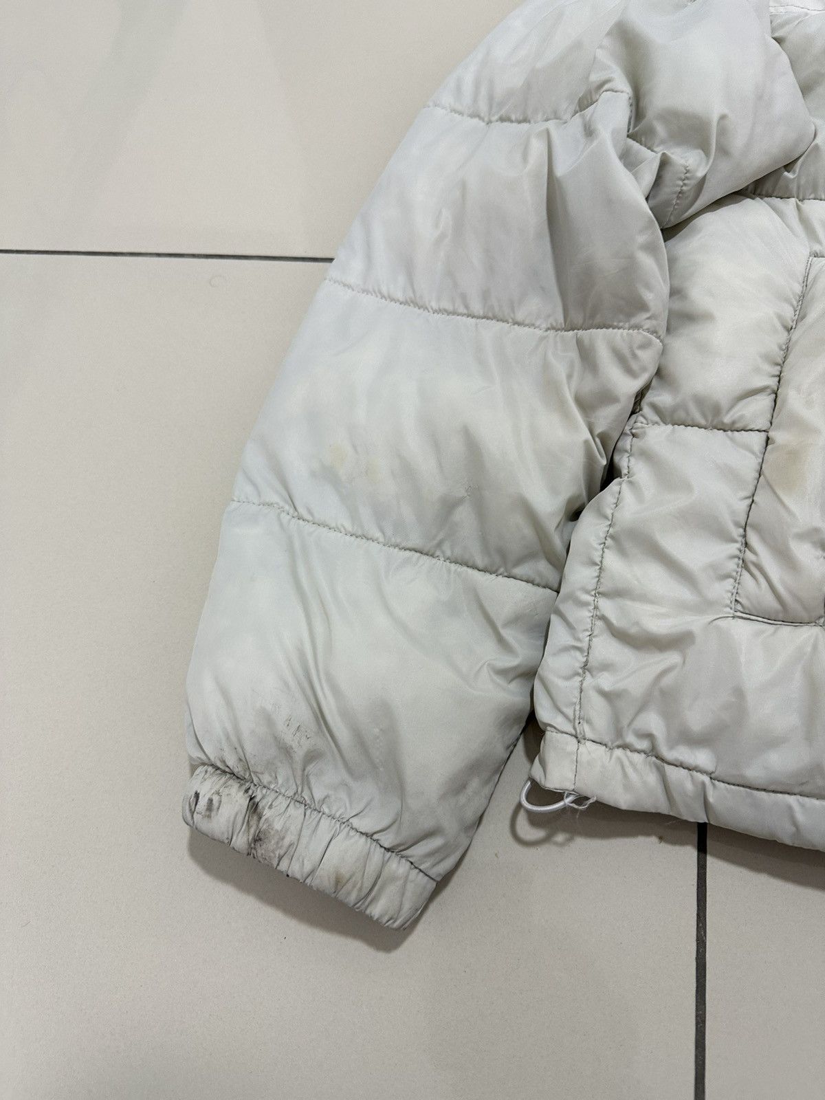The North Face Vintage The North Face Puffer Jacket Embroidery Logo Design Size US M / EU 48-50 / 2 - 5 Thumbnail