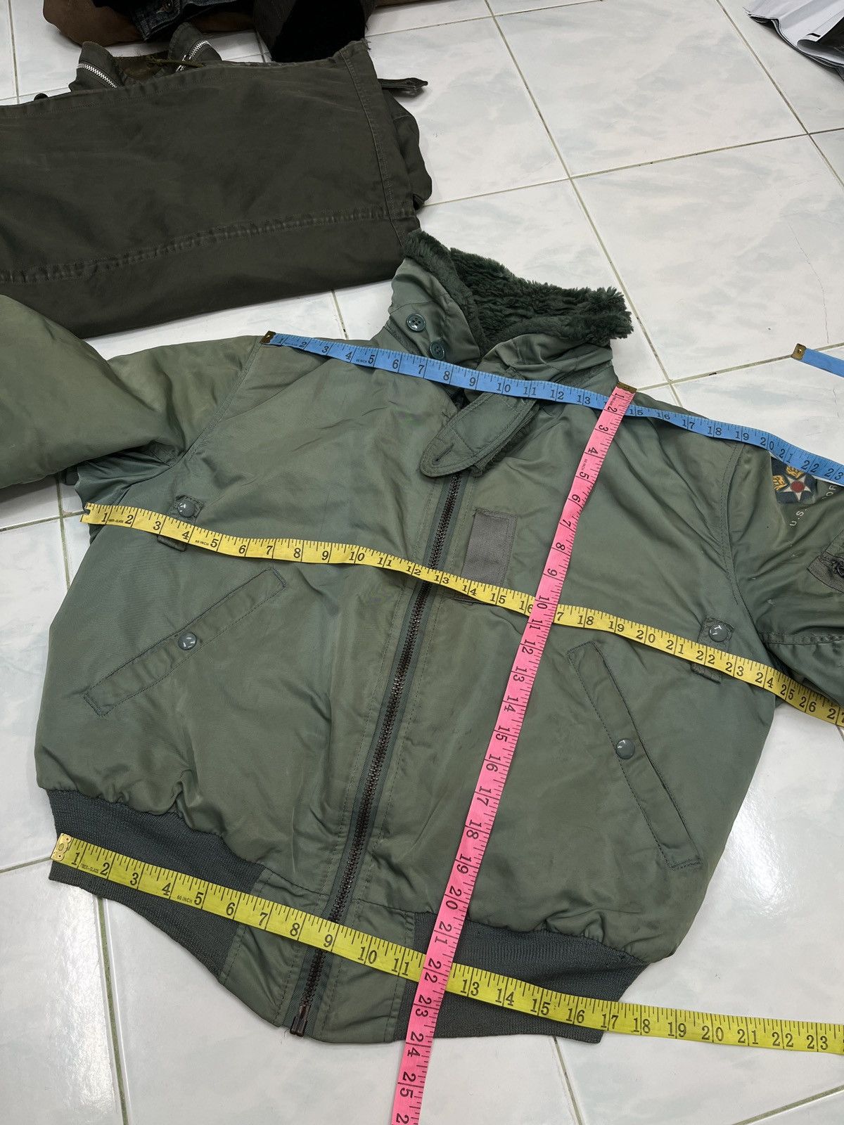 Alpha Industries 🔥🔥🔥STEALS VTG ALPHA INDUSTRIES BOMBER JACKET Size US M / EU 48-50 / 2 - 24 Thumbnail