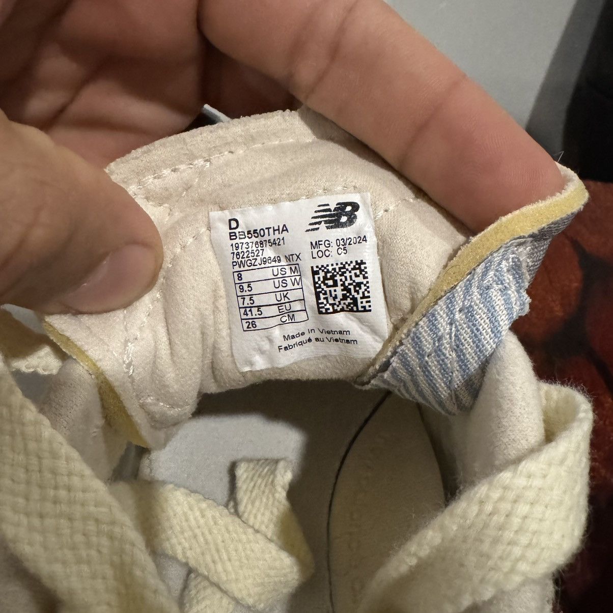 New Balance New Balance 550 BB550THA Beige Canvas Sneakers | Size 8 Size US 8 / EU 41 - 10 Thumbnail