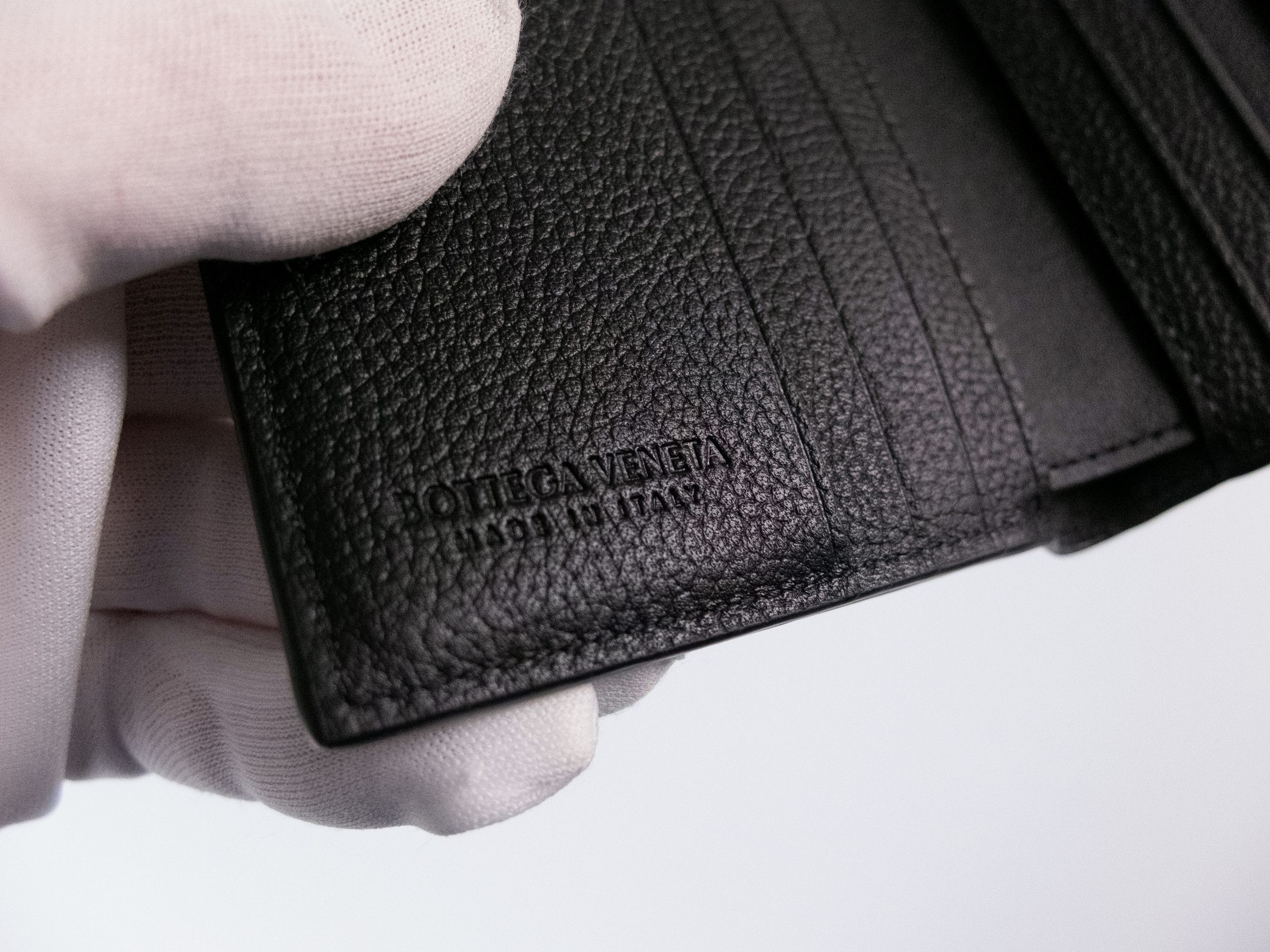 Bottega Veneta BOTTEGA VENETA black leather bifold wallet w intrecciato Size ONE SIZE - 6 Thumbnail