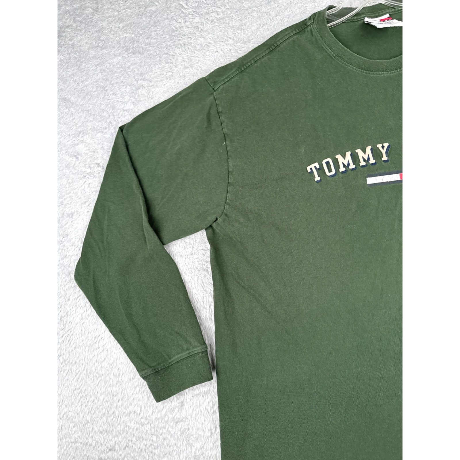 Tommy Hilfiger Tommy Hilfiger Jeans Shirt Adult XL Green Long Sleeve Crew 100% Cotton Size US XL / EU 56 / 4 - 3 Thumbnail