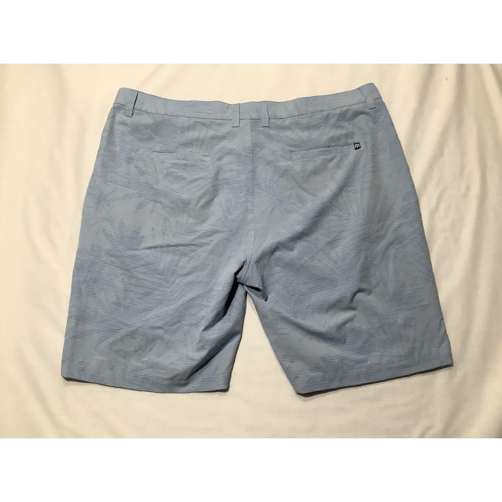 TravisMathew Travis Mathew Shorts Mens 40 Blue Palm Print Stretch Golf Chino 10in Casual Size US 40 / EU 56 - 6 Thumbnail