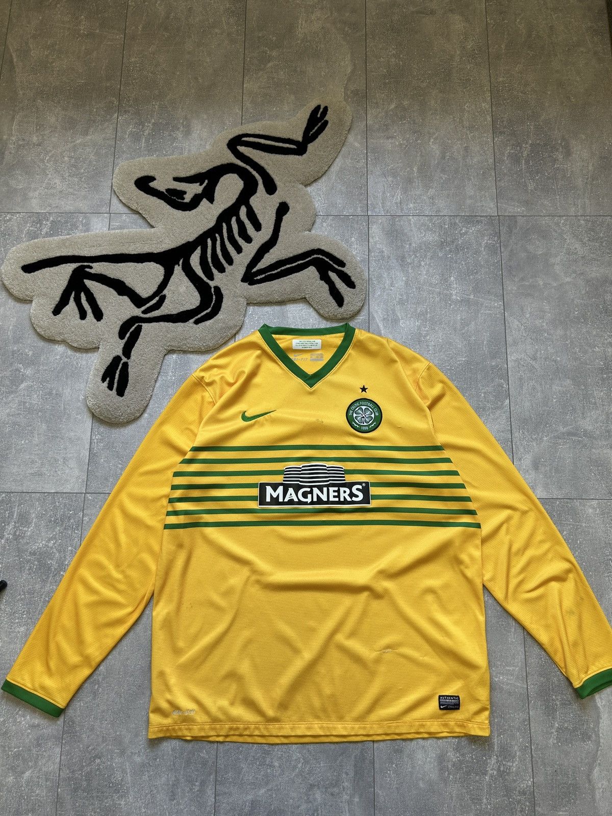 Nike Mens Vintage Nike FC Celtic T Shirt home away soccer jersey Size US XXL / EU 58 / 5 - 1 Thumbnail