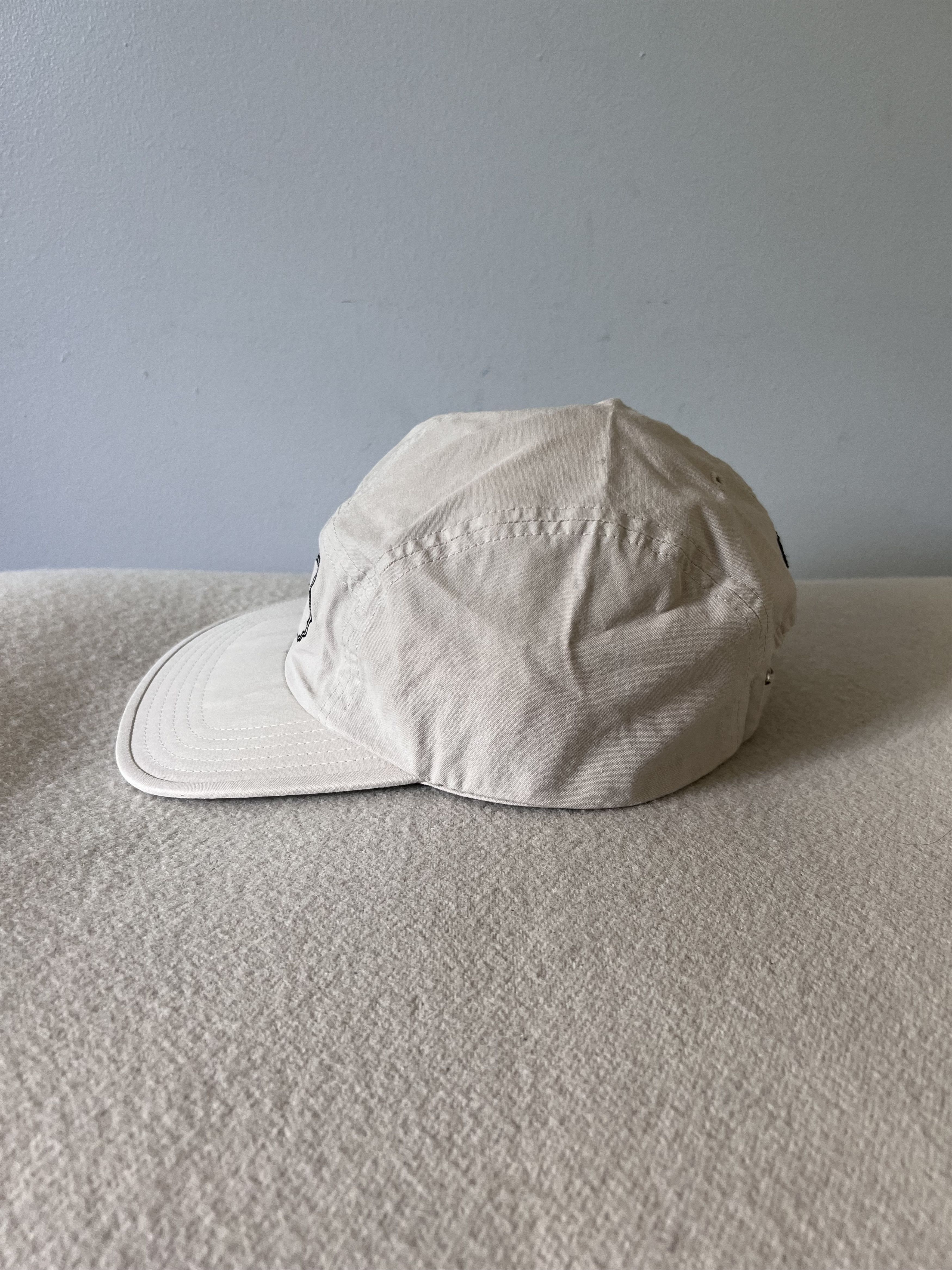 Undercover Undercover Undercoverism For Rebels 5 Panel Hat in Ivory Size ONE SIZE - 2 Thumbnail