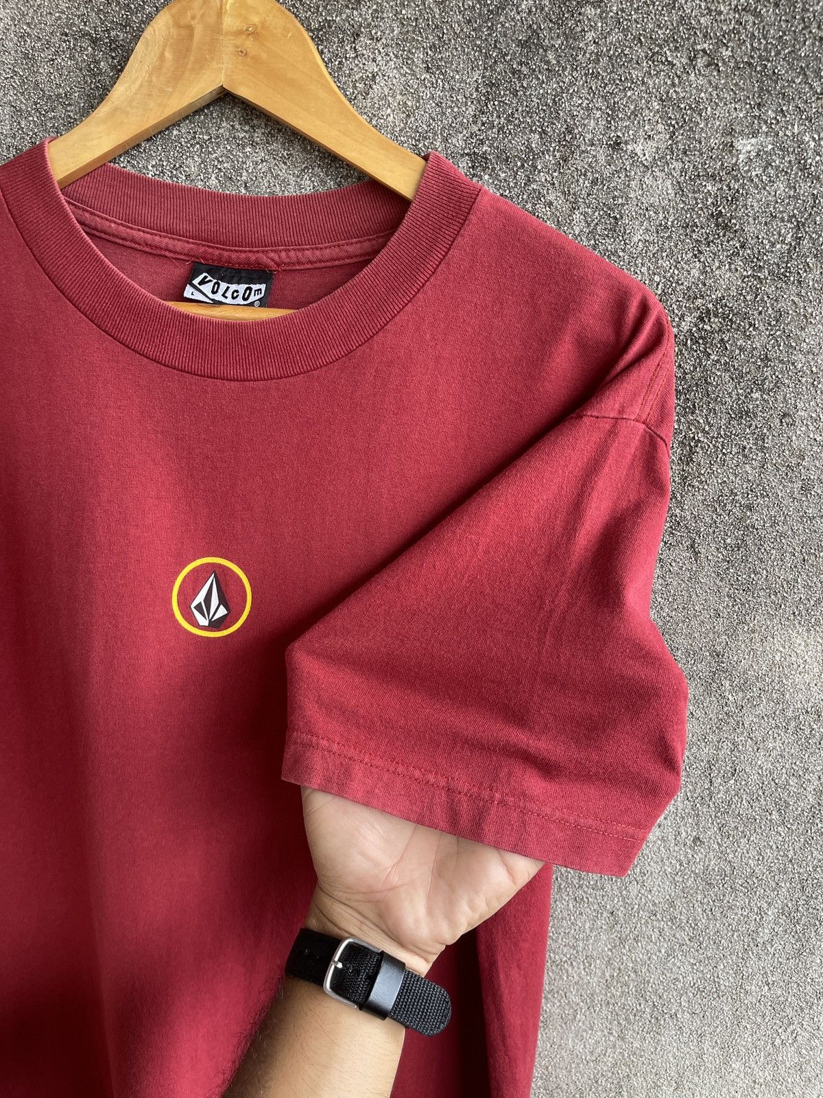 Volcom Vintage 90s Sun Faded🔥VOLCOM🔥Center Logo & Back Hit Tee Size US L / EU 52-54 / 3 - 12 Thumbnail