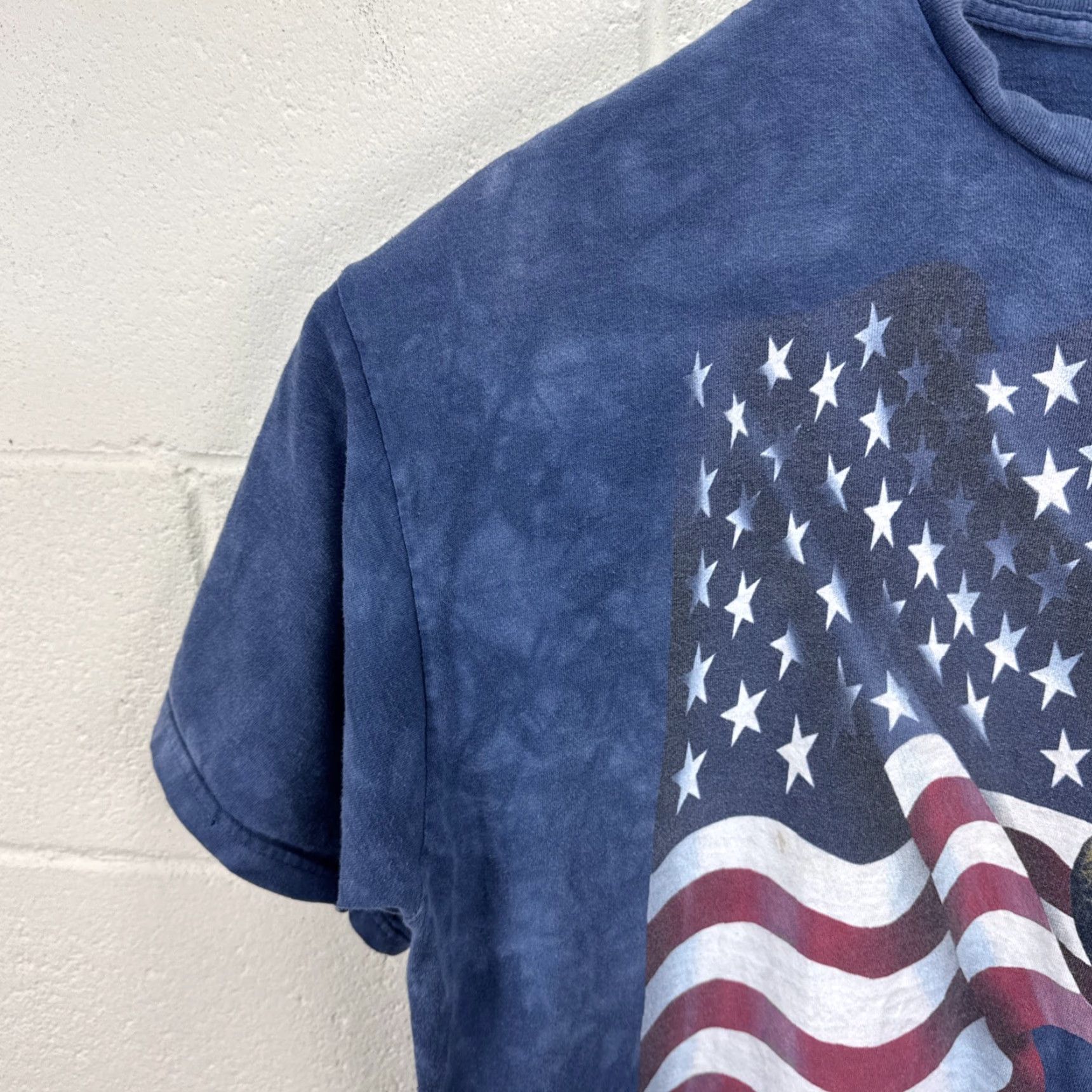 The Mountain VINTAGE The Mountain T Shirt 2XL Bald Eagle American Flag Patriotic Tie Dye USA Mens Size US XXL / EU 58 / 5 - 6 Thumbnail