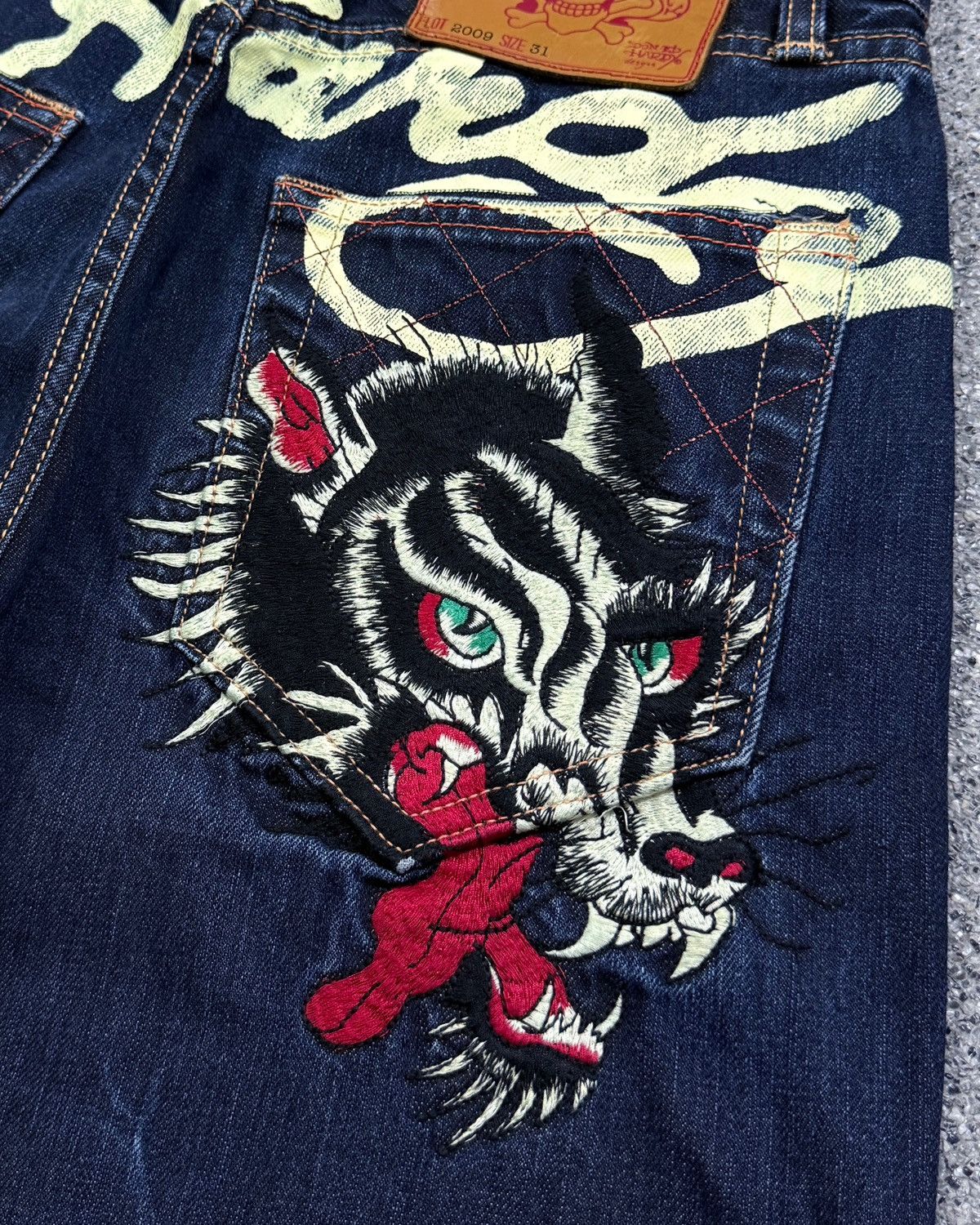 Ed Hardy Rare VTG Ed Hardy Wolf Embroidery Flare Jeans Size US 31 - 7 Thumbnail