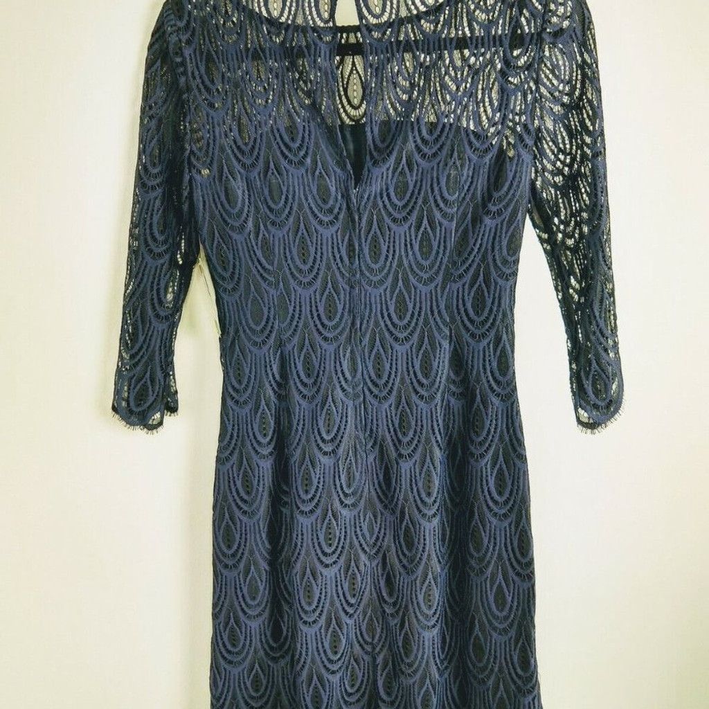 Lilly Pulitzer Lilly Pulitzer Scalloped Lace Navy Blue Dress size 0 - XS Size XS / US 0-2 / IT 36-38 - 11 Thumbnail