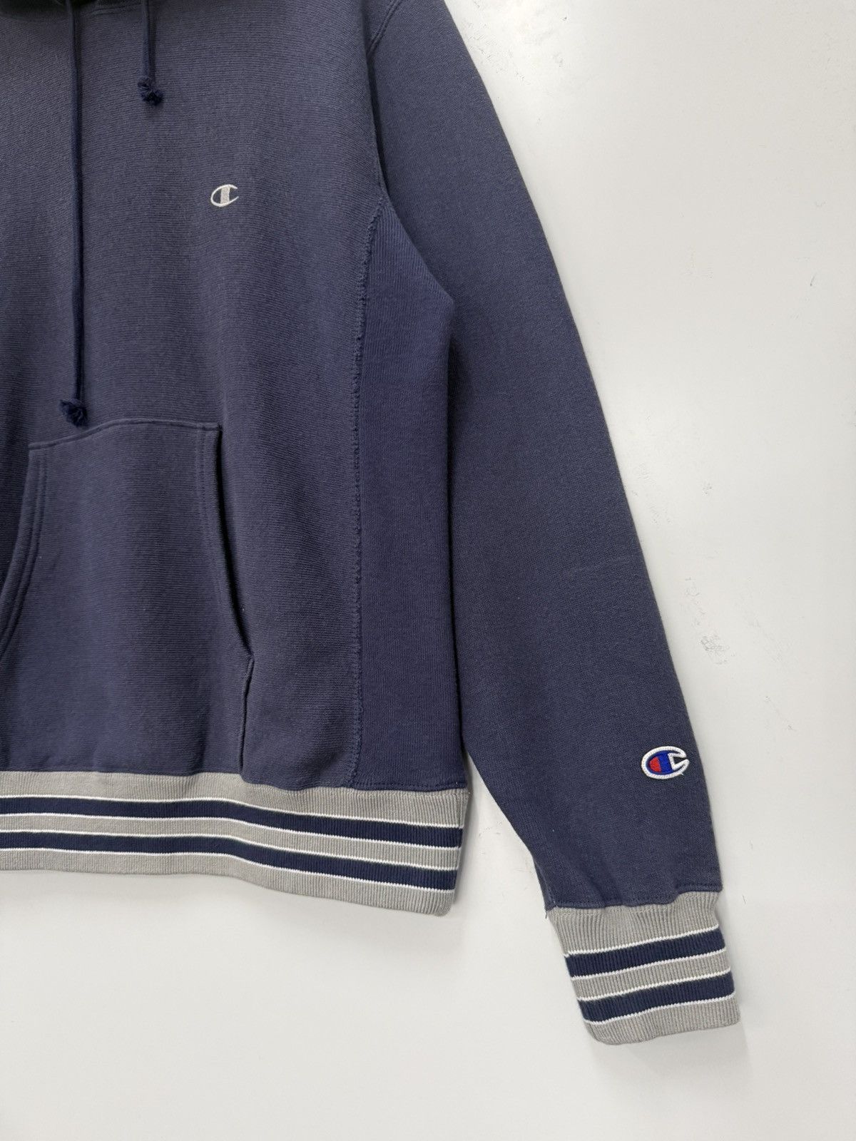 Champion 🔥 Champion Reverse Weave Sunfaded Streetwear sweatshirt - M Size US S / EU 44-46 / 1 - 2 Thumbnail