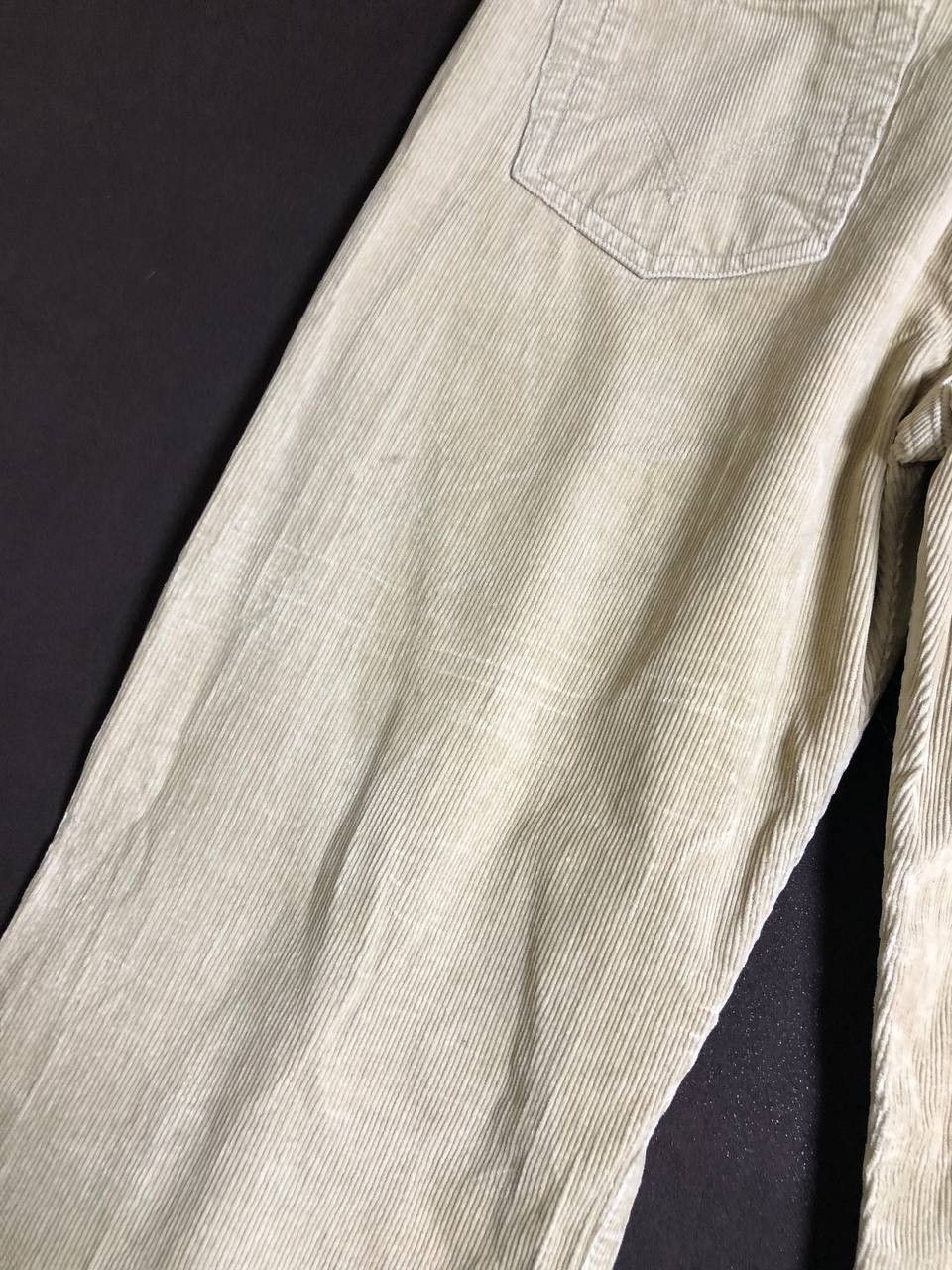 Levi's Vintage Levi's Corduroy Jeans 753 Relaxed Straight Leg Y2K Size US 32 / EU 48 - 14 Thumbnail