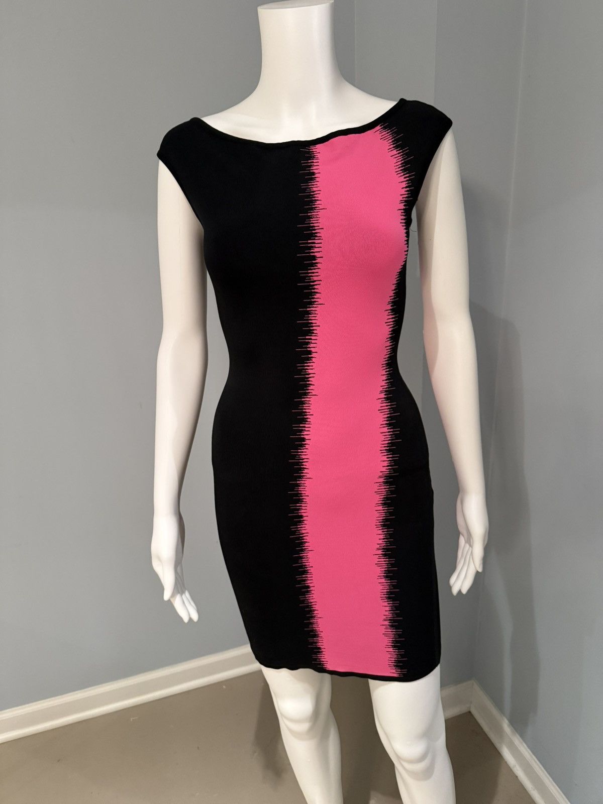 Herve Leger Herve Leger Bodycon Dress Size S / US 4 / IT 40 - 2 Thumbnail