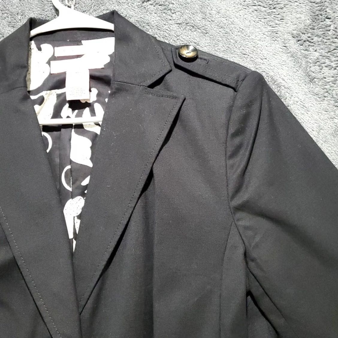 Vintage Bandolino Blazer Shirt Jacket Womens 6 Black Lined Stretch Two-Button Notch Short Sleeve Solid Blazer Jackets Mens Womens Girls? Size M / US 6-8 / IT 42-44 - 5 Thumbnail